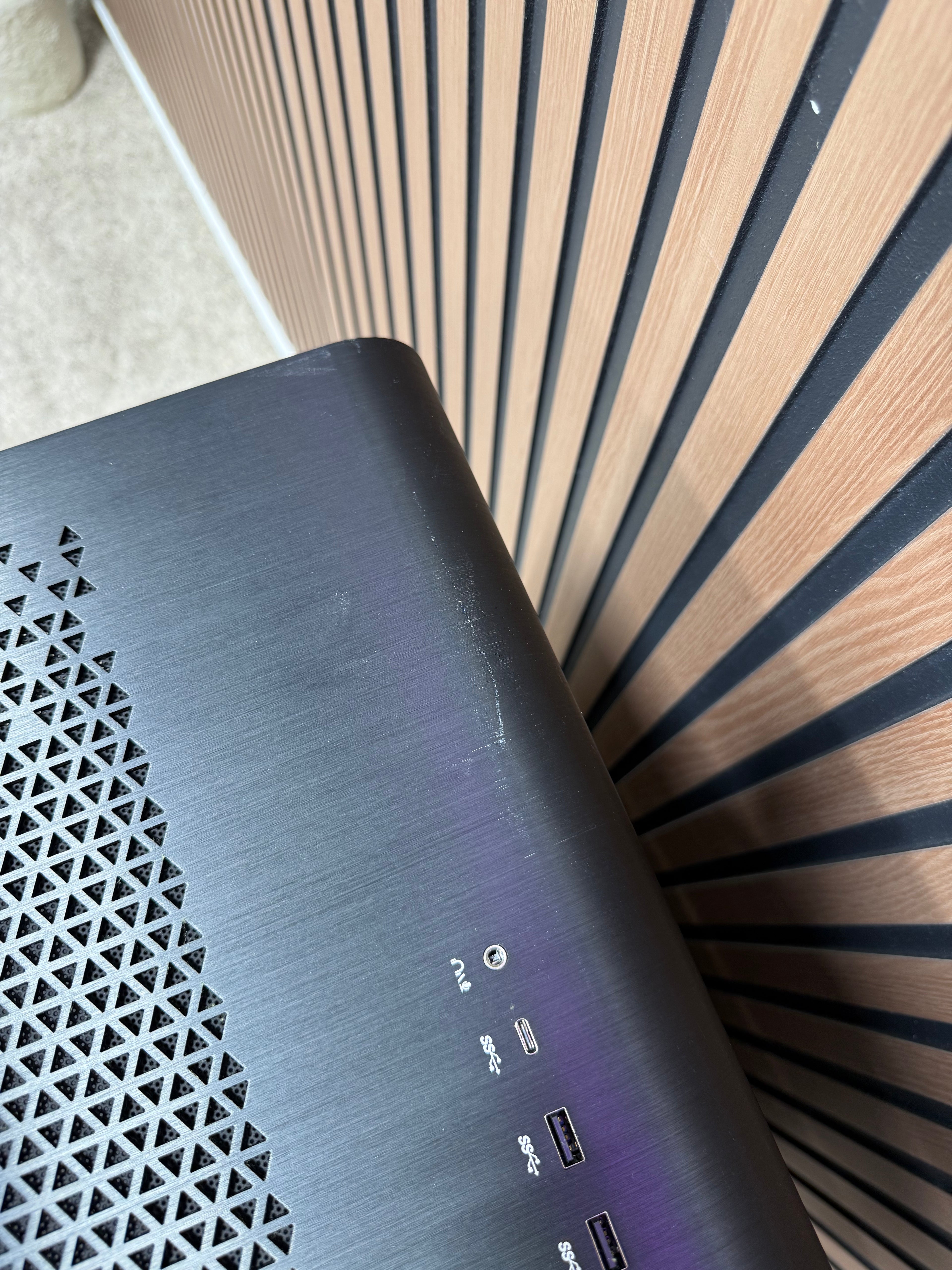 MSI MEG Maestro 700L PZ Project Zero Mid Tower