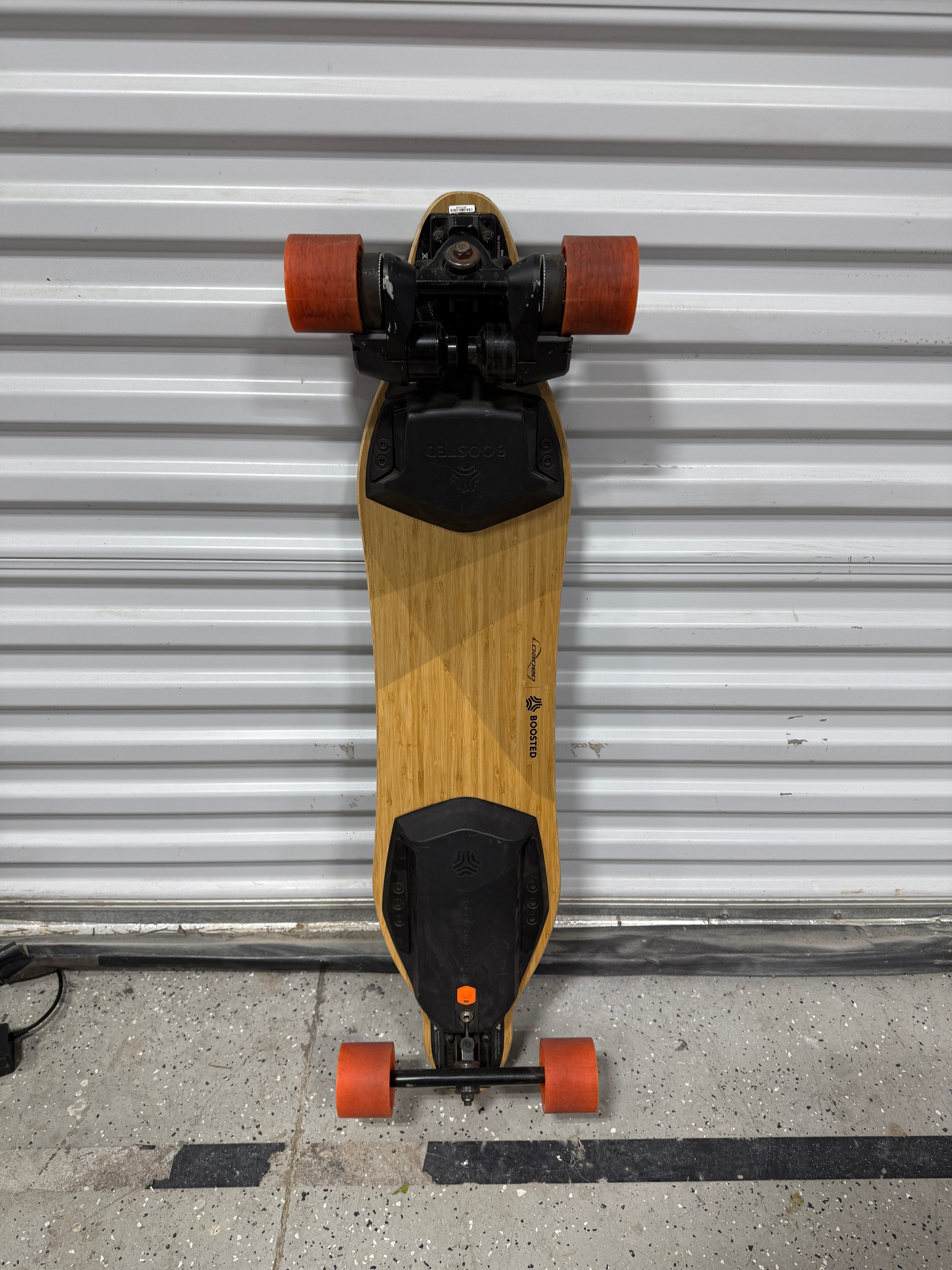 Boosted Board With Remote * READ DESCRIPTION