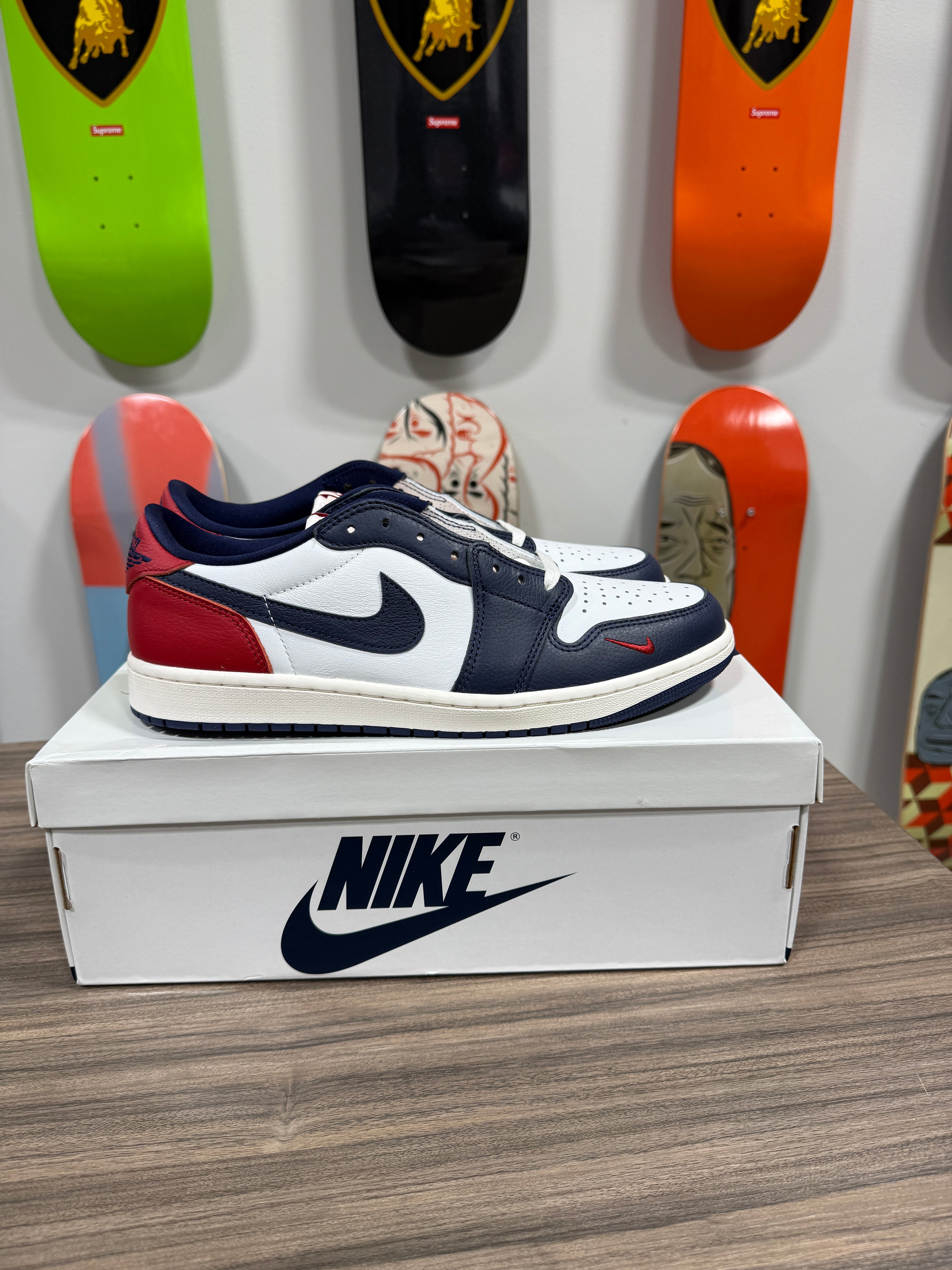 Air Jordan 1 Retro Low OG 'Howard University' Sz 11