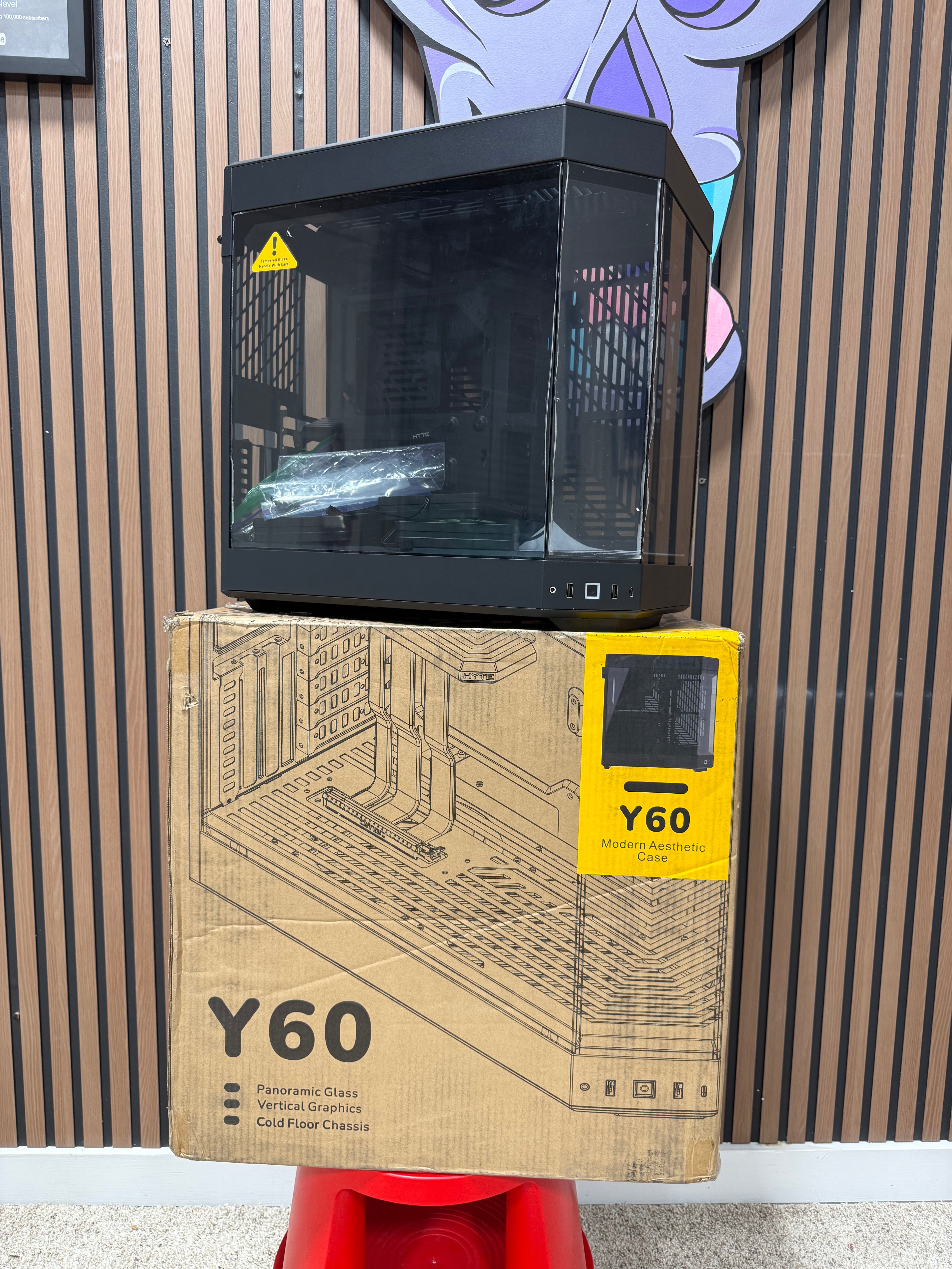 HYTE Y60 Modern Aesthetic Dual Chamber Panoramic Tempered Glass
