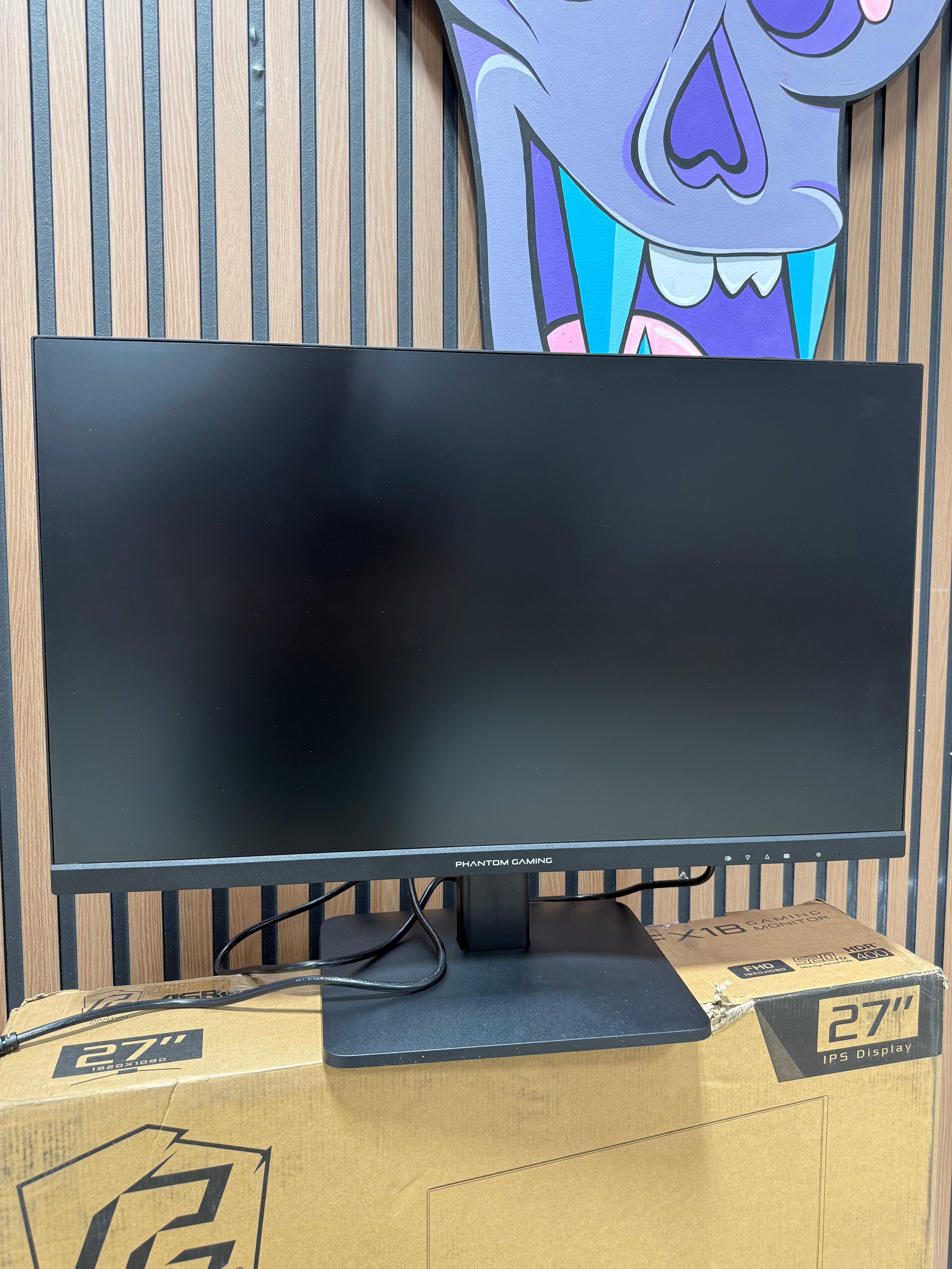 ASRock Phantom Gaming 27" 520 Hz IPS FHD Gaming Monitor