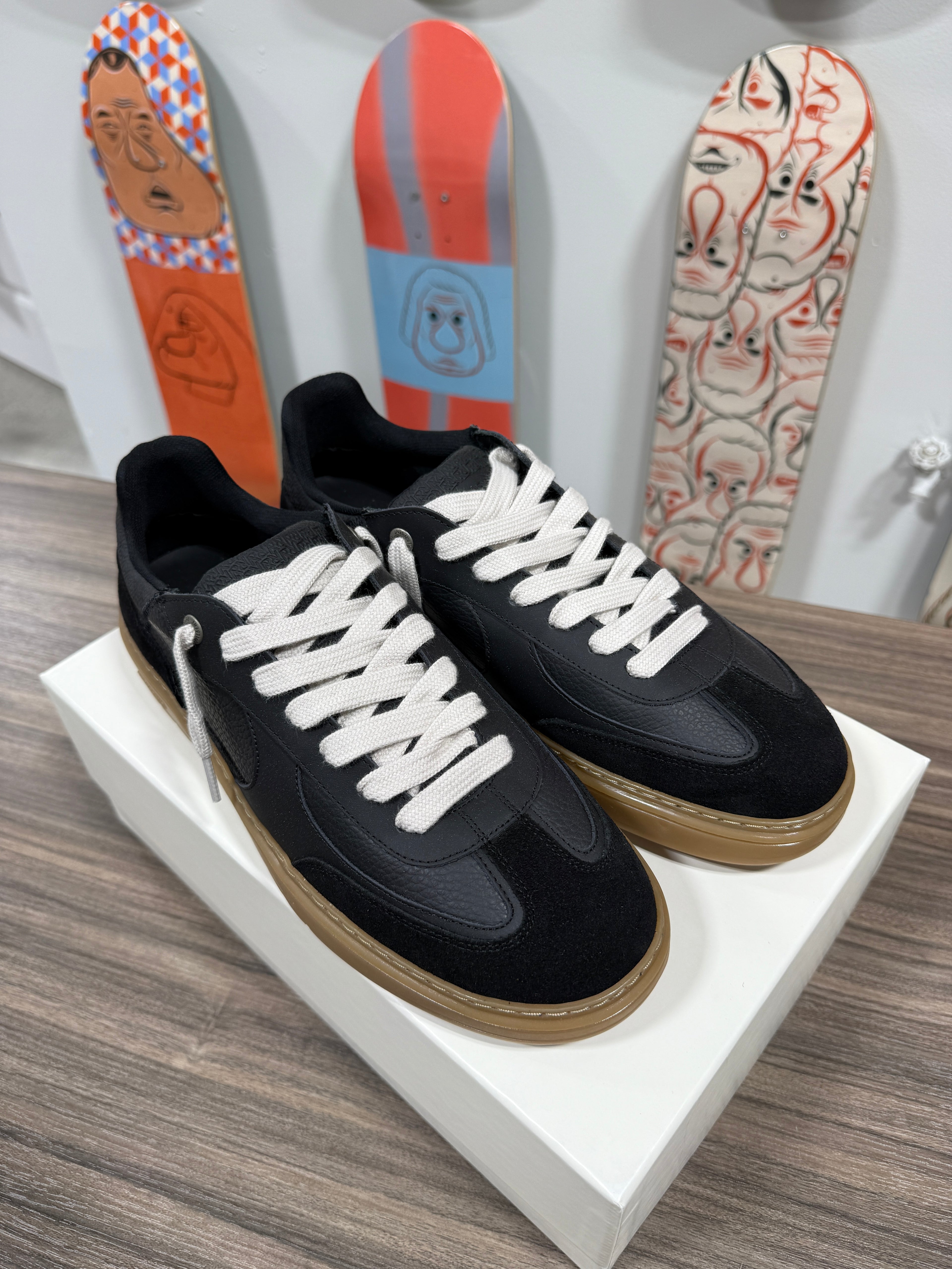 Represent Virtus Sneaker Sz 11 (44)