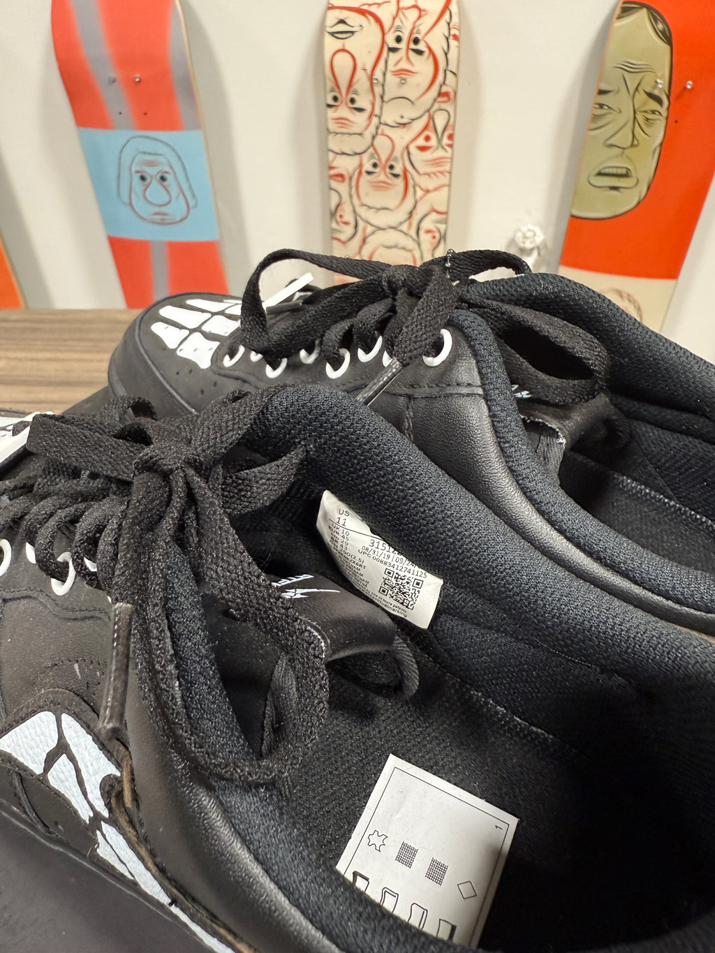 RTFTK Bone Captain Sneaker Sz 11