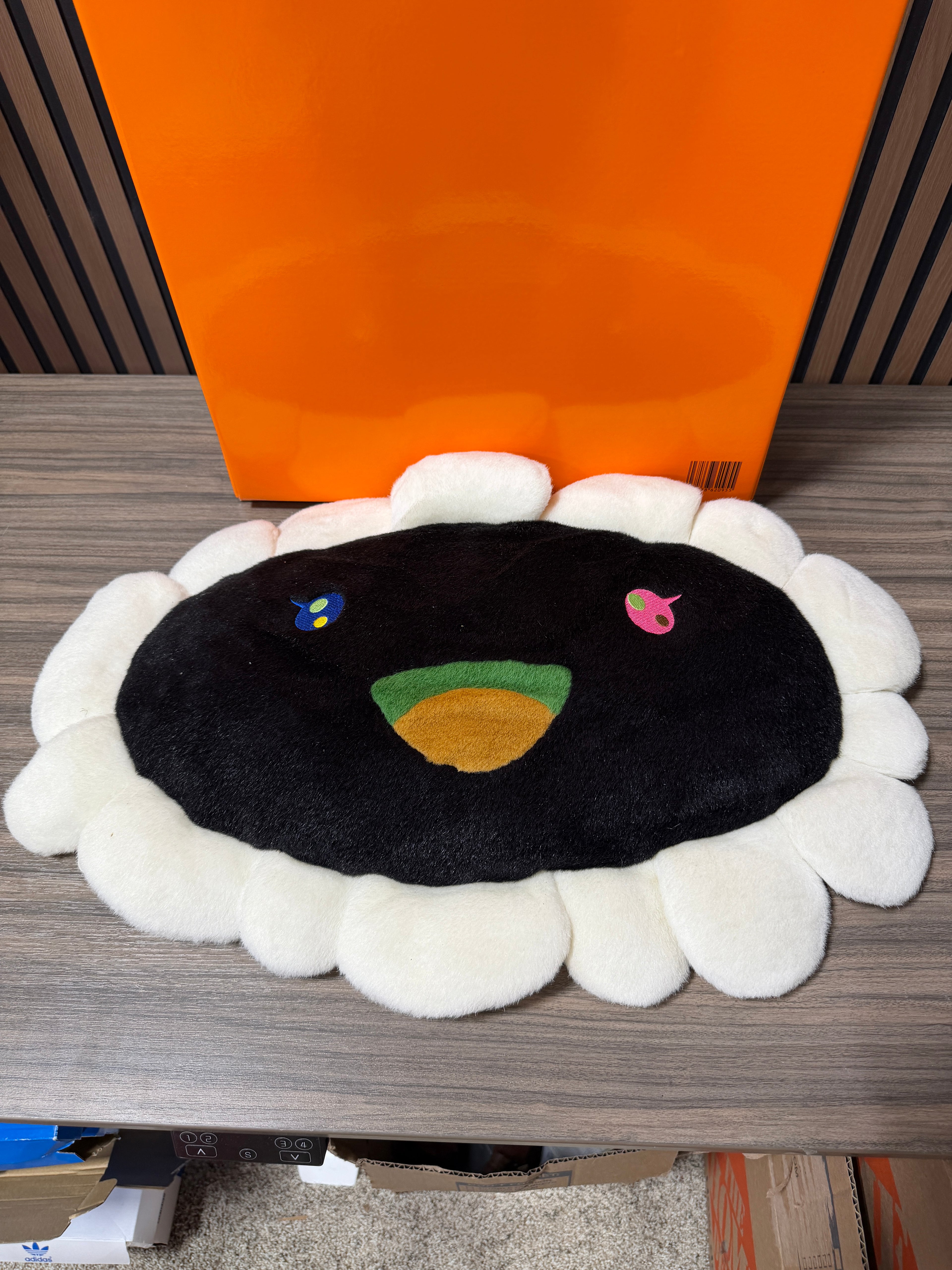 Takashi Murakami Kaikaikiki Flower Cushion Fuwanppana Downy-Flower white black