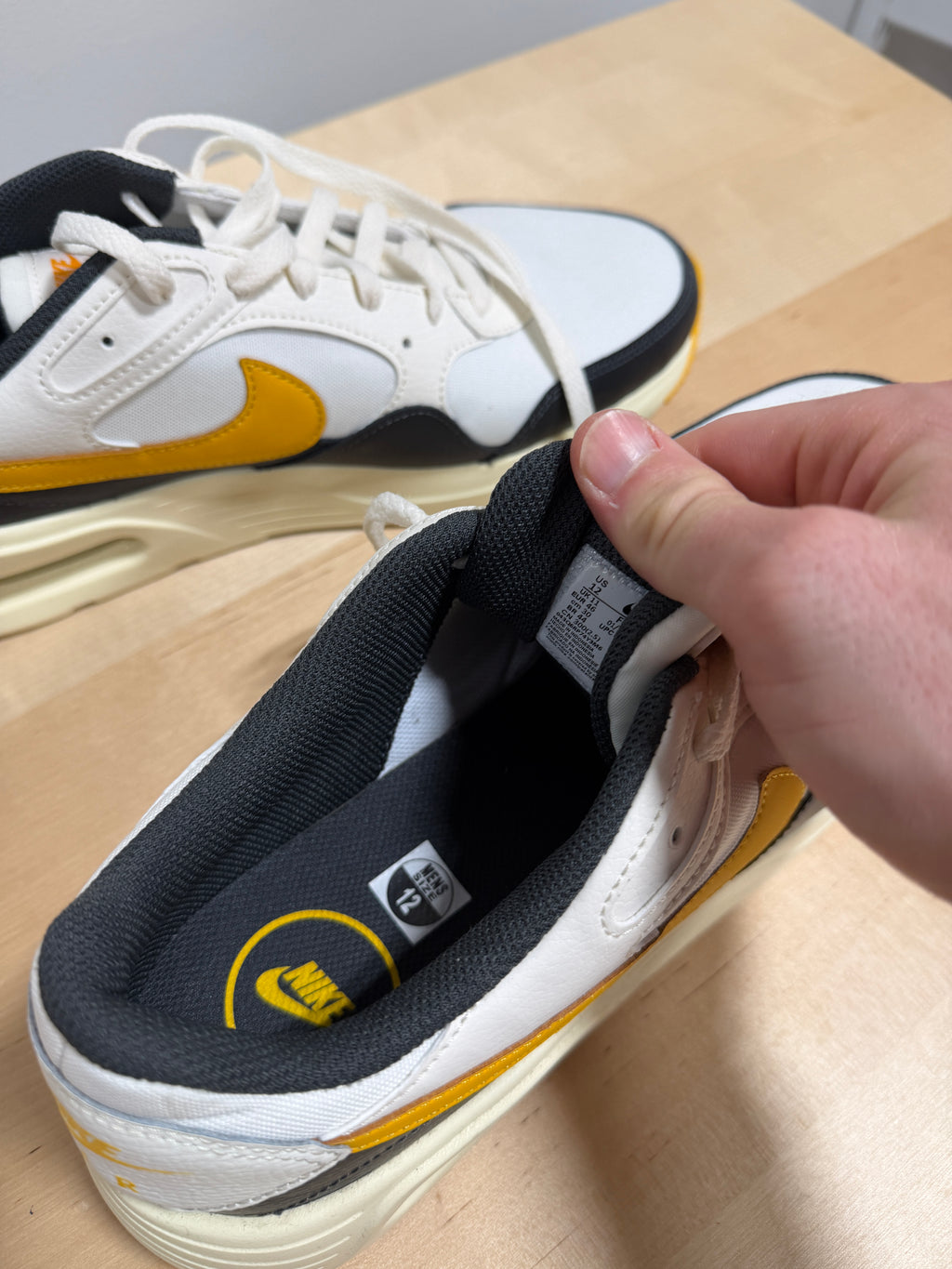 Nike Air Max SC 'Sail University Gold' Sz 12