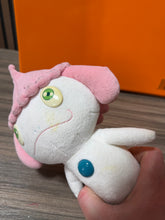 Load image into Gallery viewer, TAKASHI MURAKAMI JELLYFISH EYES “KURAGE-BO”- JELLYFISH BOY 9” PLUSH DOLL!
