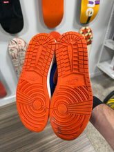 Load image into Gallery viewer, Jordan 1 Knicks Sz 8 NO BOX

