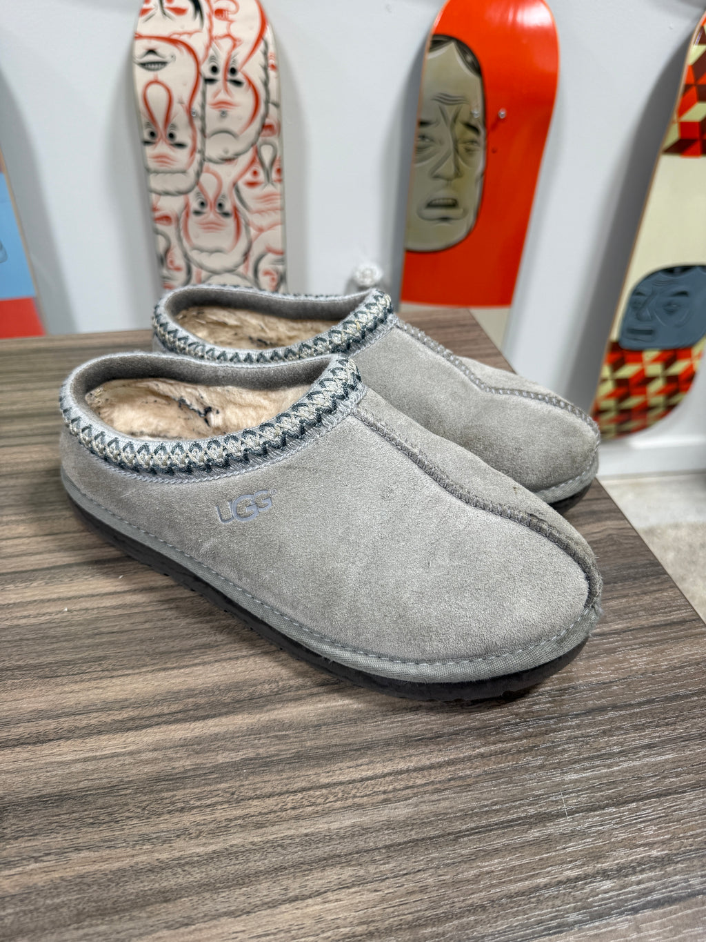 Ugg Tasman Size 8