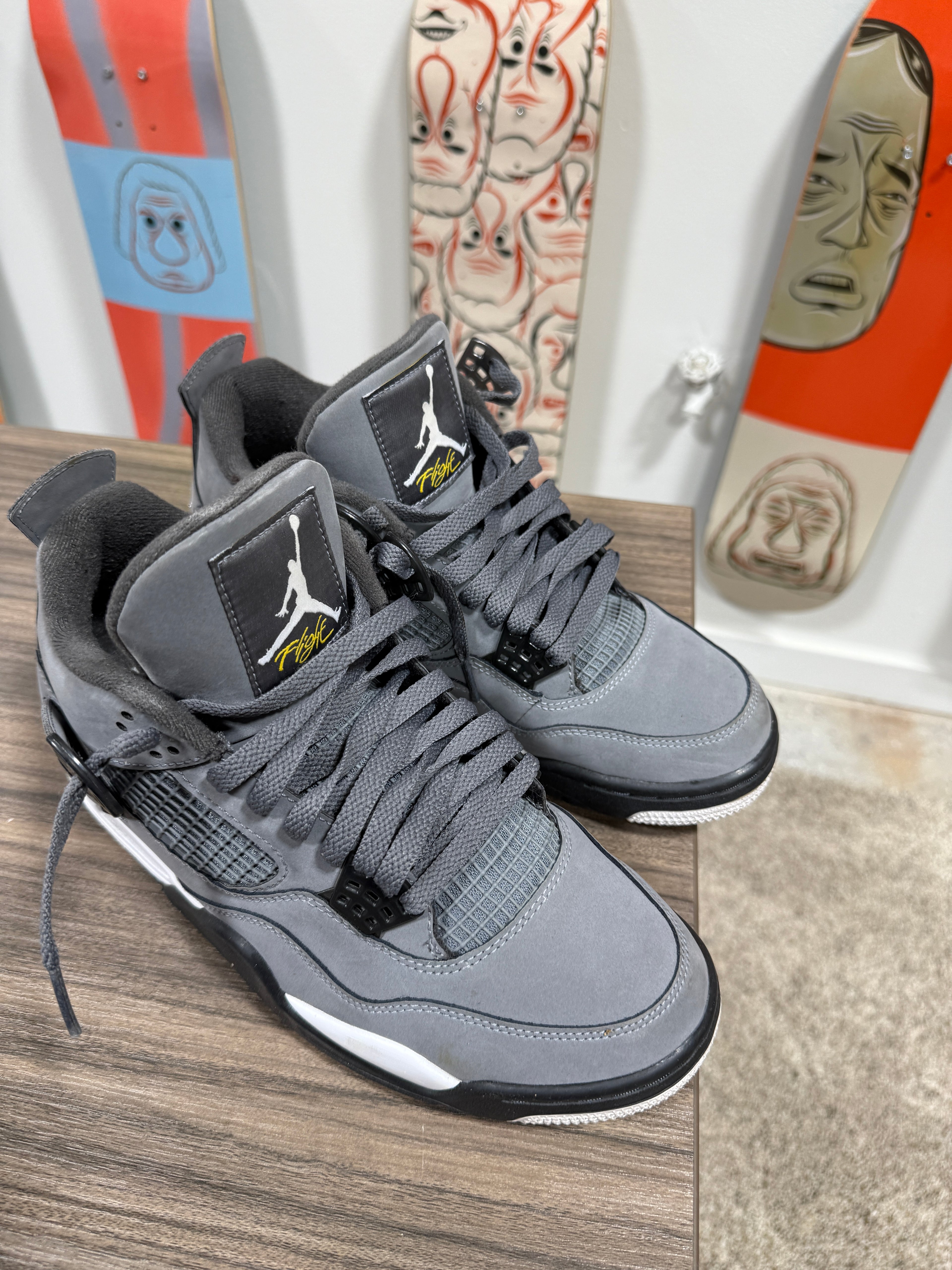 Jordan 4 Cool Grey sz 8.5