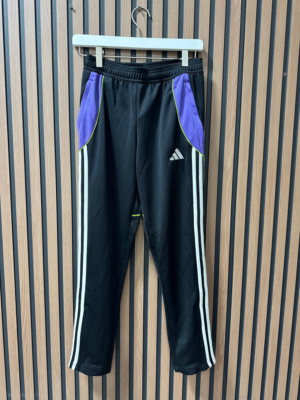 Adidas Tiro 24 Pant youth Sz Medium Black/Purple