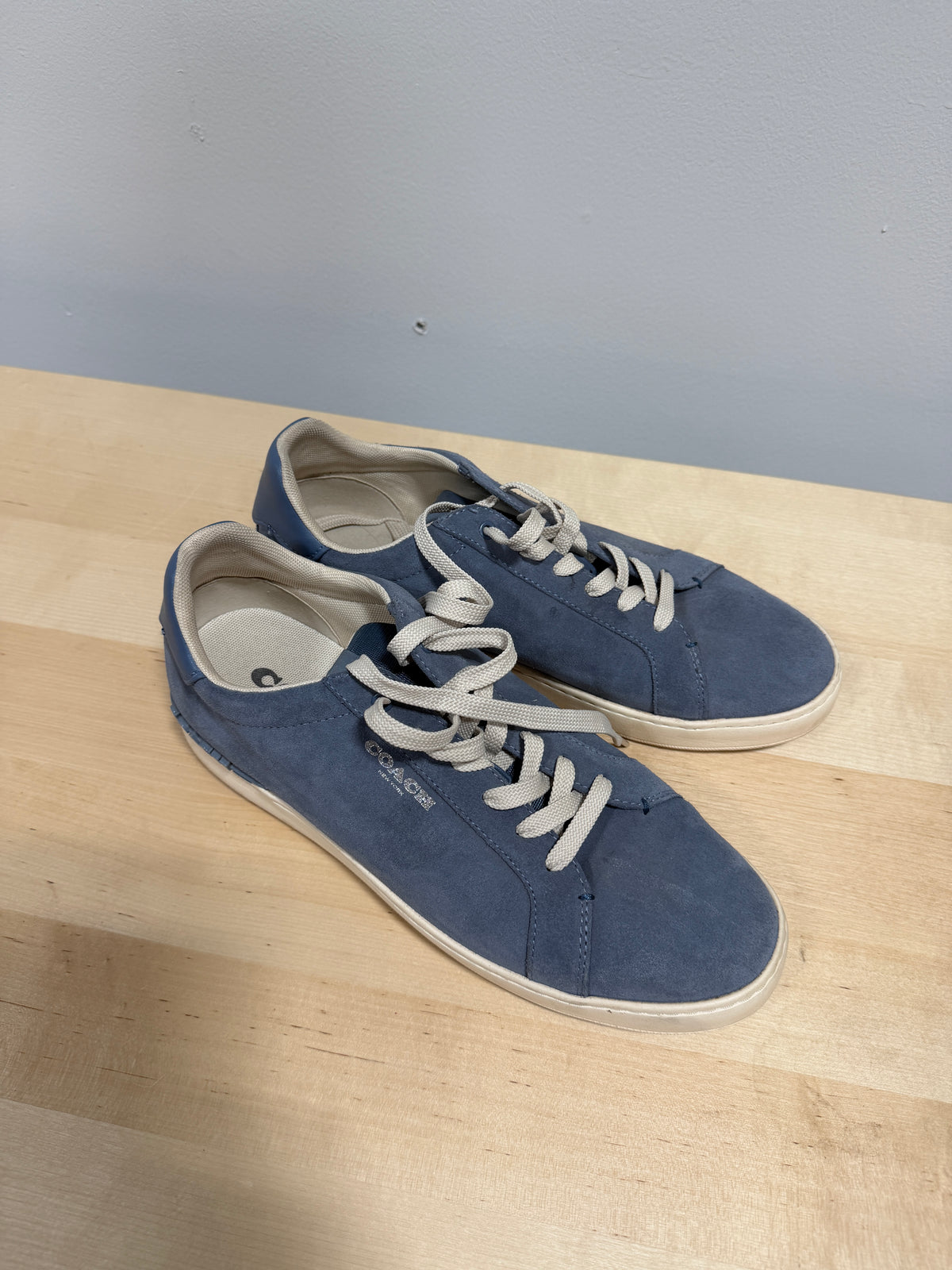 Coach Clip Low Top sneakers sz 12