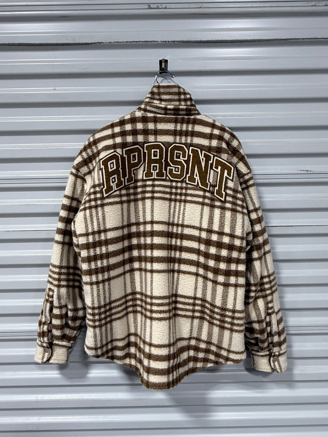 Represent Tan Shacked Sz L