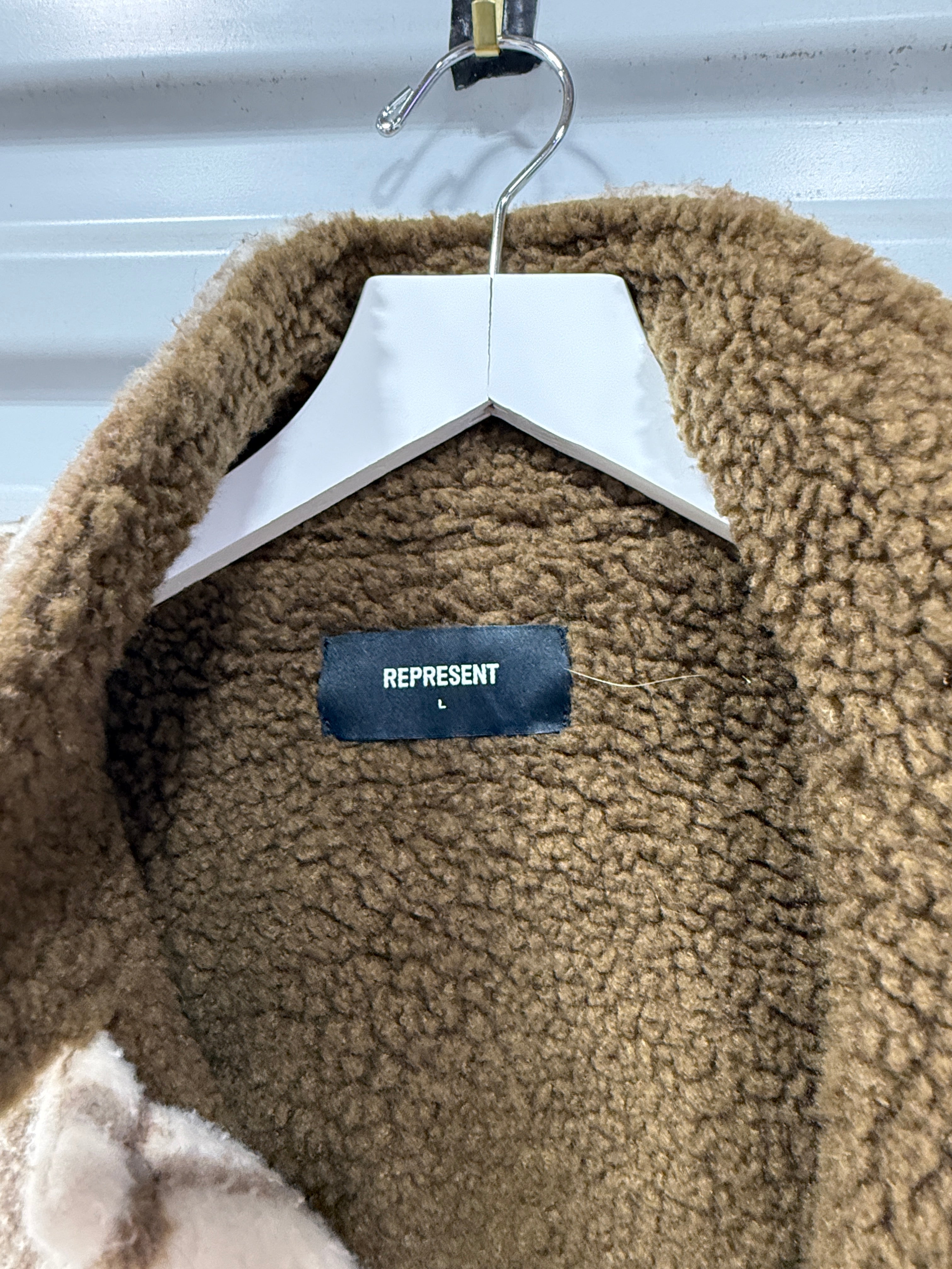 Represent Tan Shacked Sz L