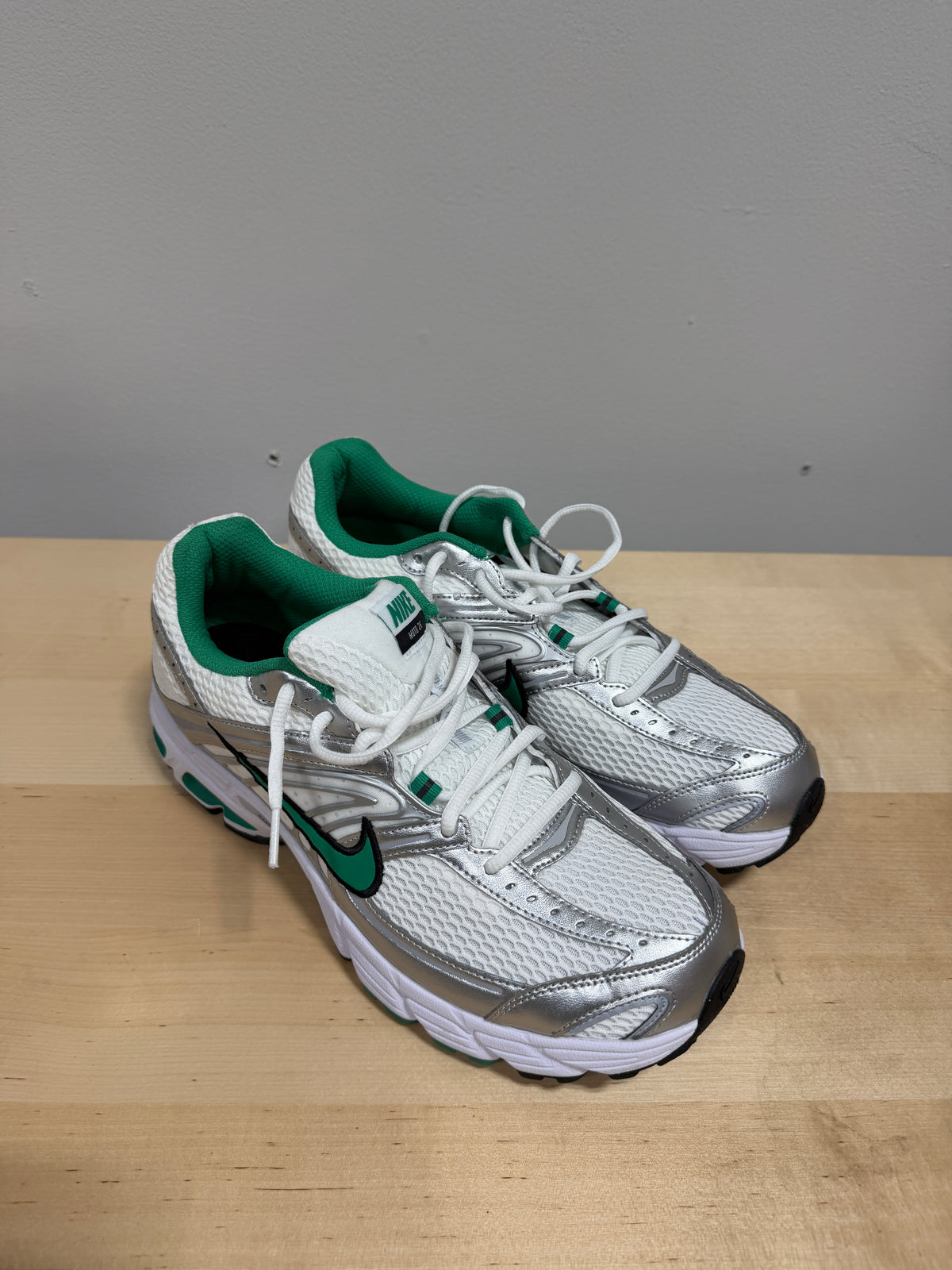 NEW Nike Air Max Moto 2K 'White Stadium Green' Sz 12