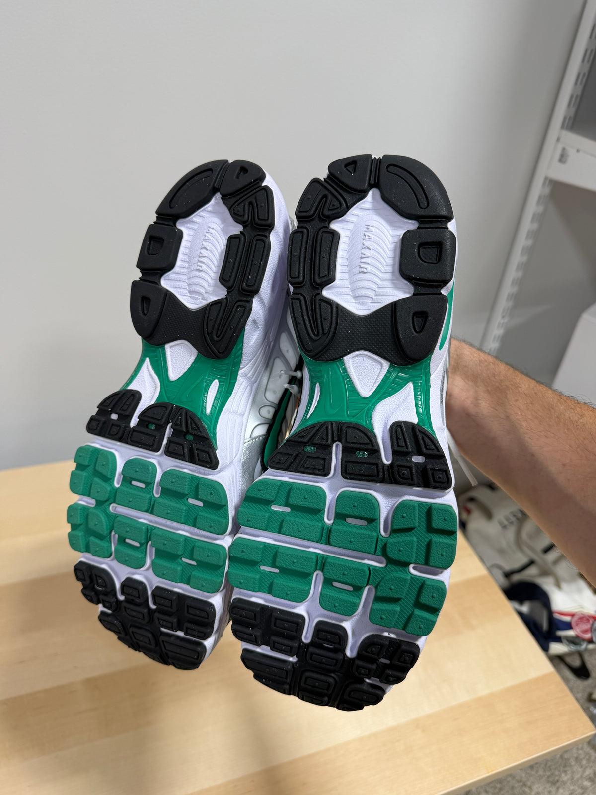 NEW Nike Air Max Moto 2K 'White Stadium Green' Sz 12