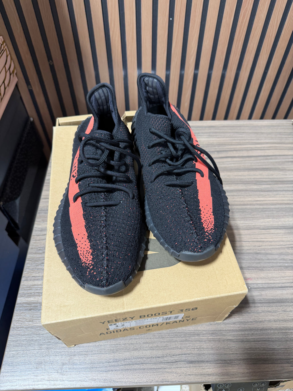 adidas Yeezy Boost 350 V2 Core Black Red Stripe Sz 12