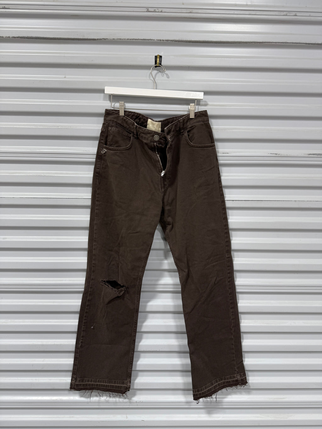525 Brown Denim Distressed Sz 32