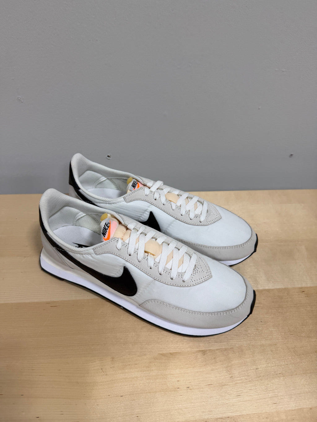 NEW Nike Waffle Trainer 2 'White Black' Sz 12