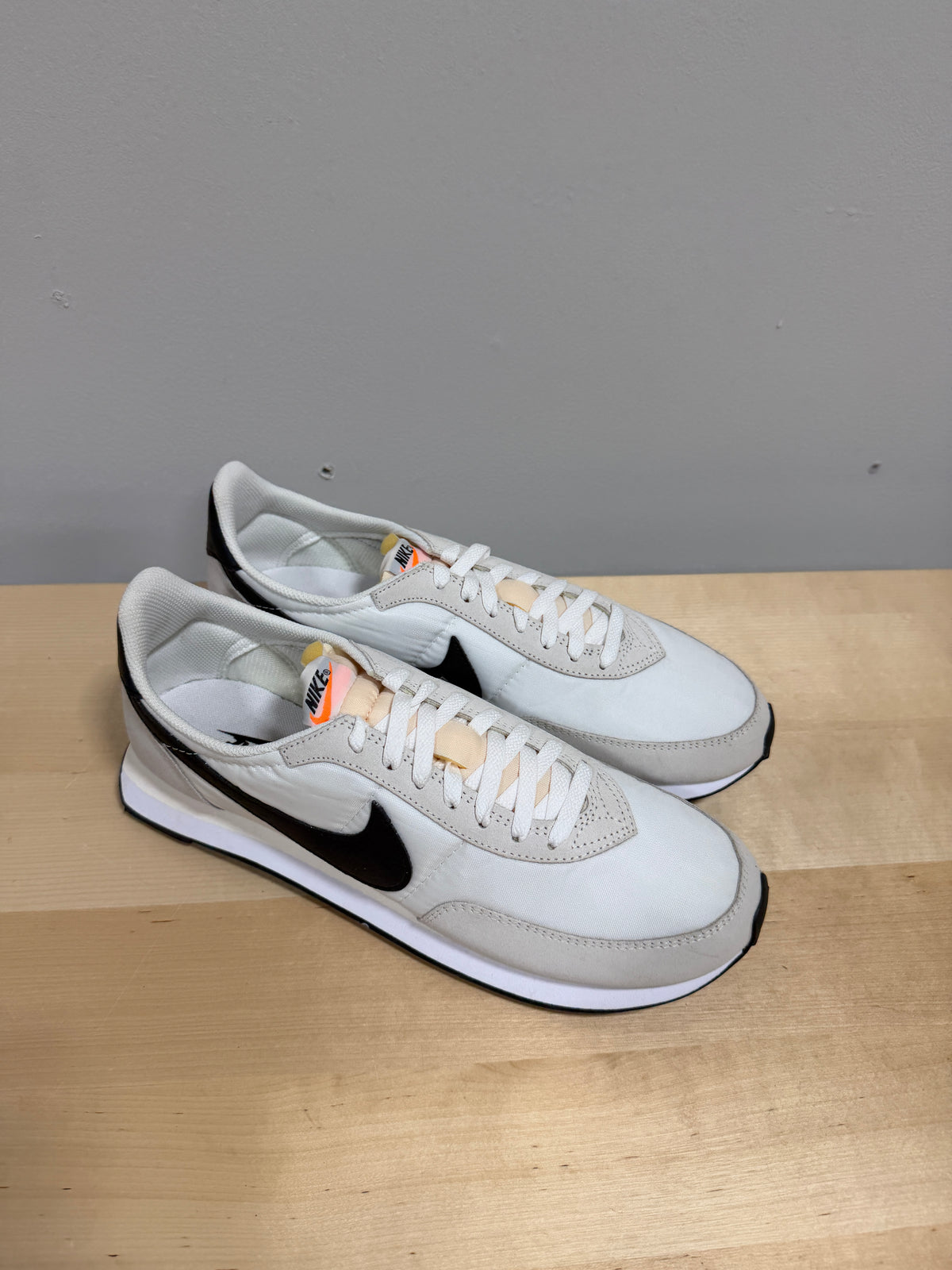 NEW Nike Waffle Trainer 2 'White Black' Sz 12