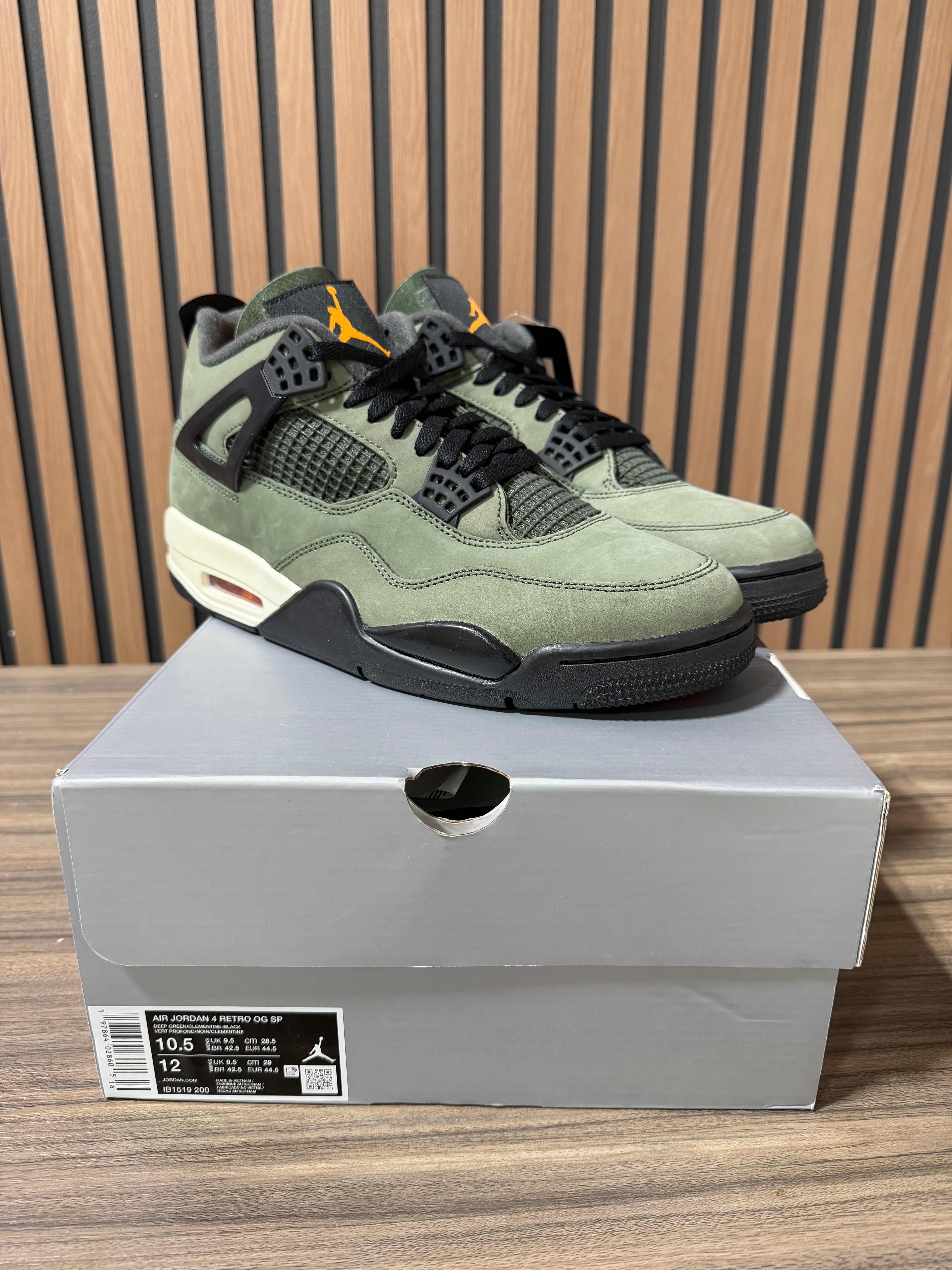 Undefeated x Air Jordan 4 Retro 2025 Sz 10.5