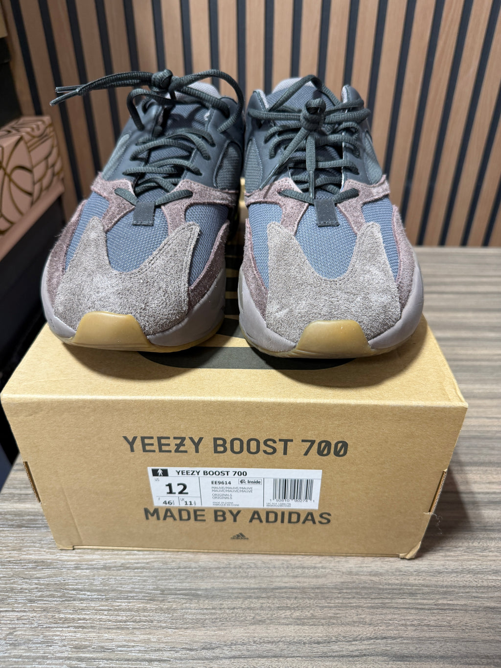 Adidas Yeezy Boost 700 Mauve  Sz 12