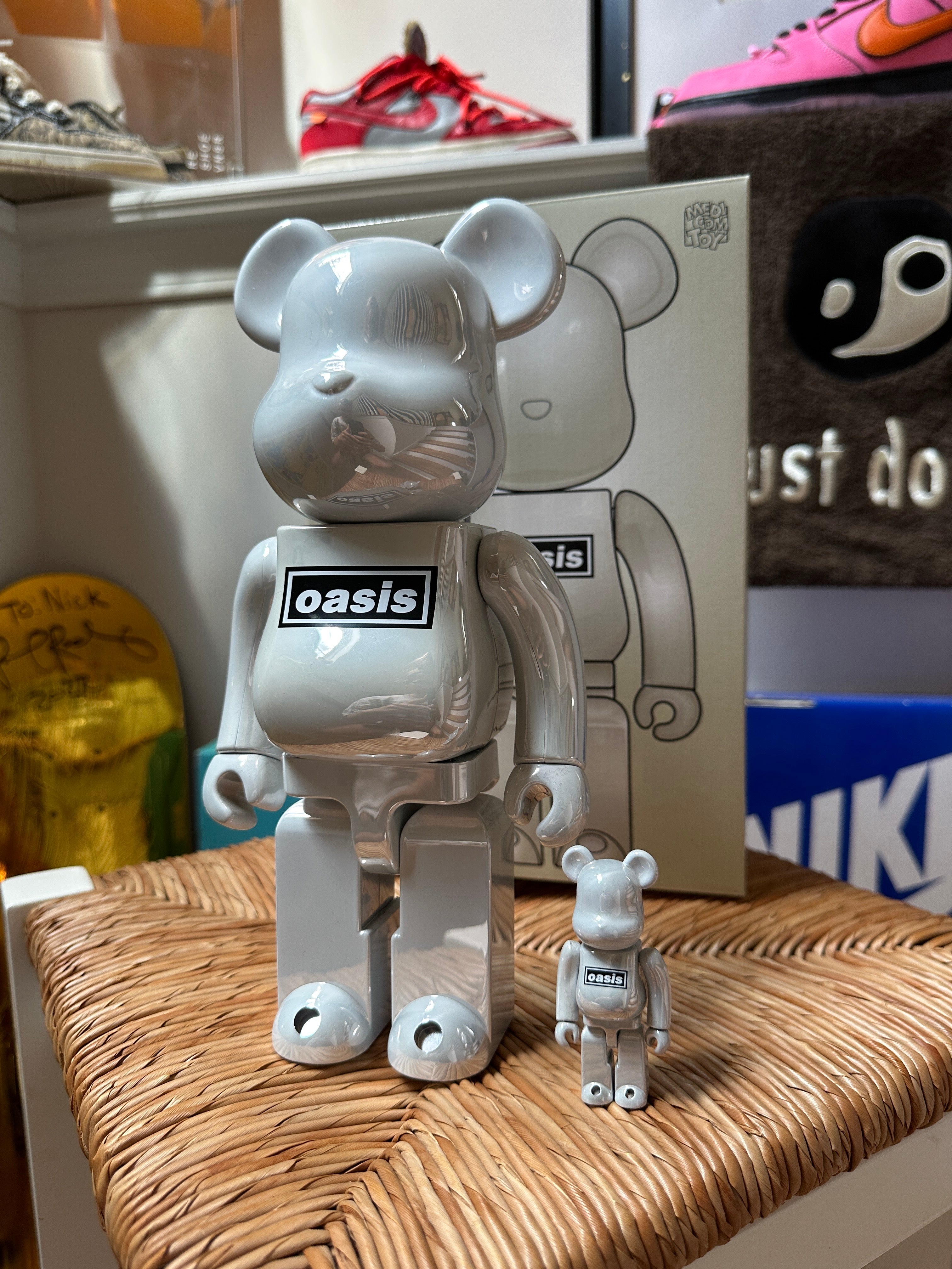 Bearbrick x Oasis 100% & 400% Set