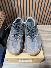 Load image into Gallery viewer, Adidas Yeezy Boost 700 Mauve  Sz 12

