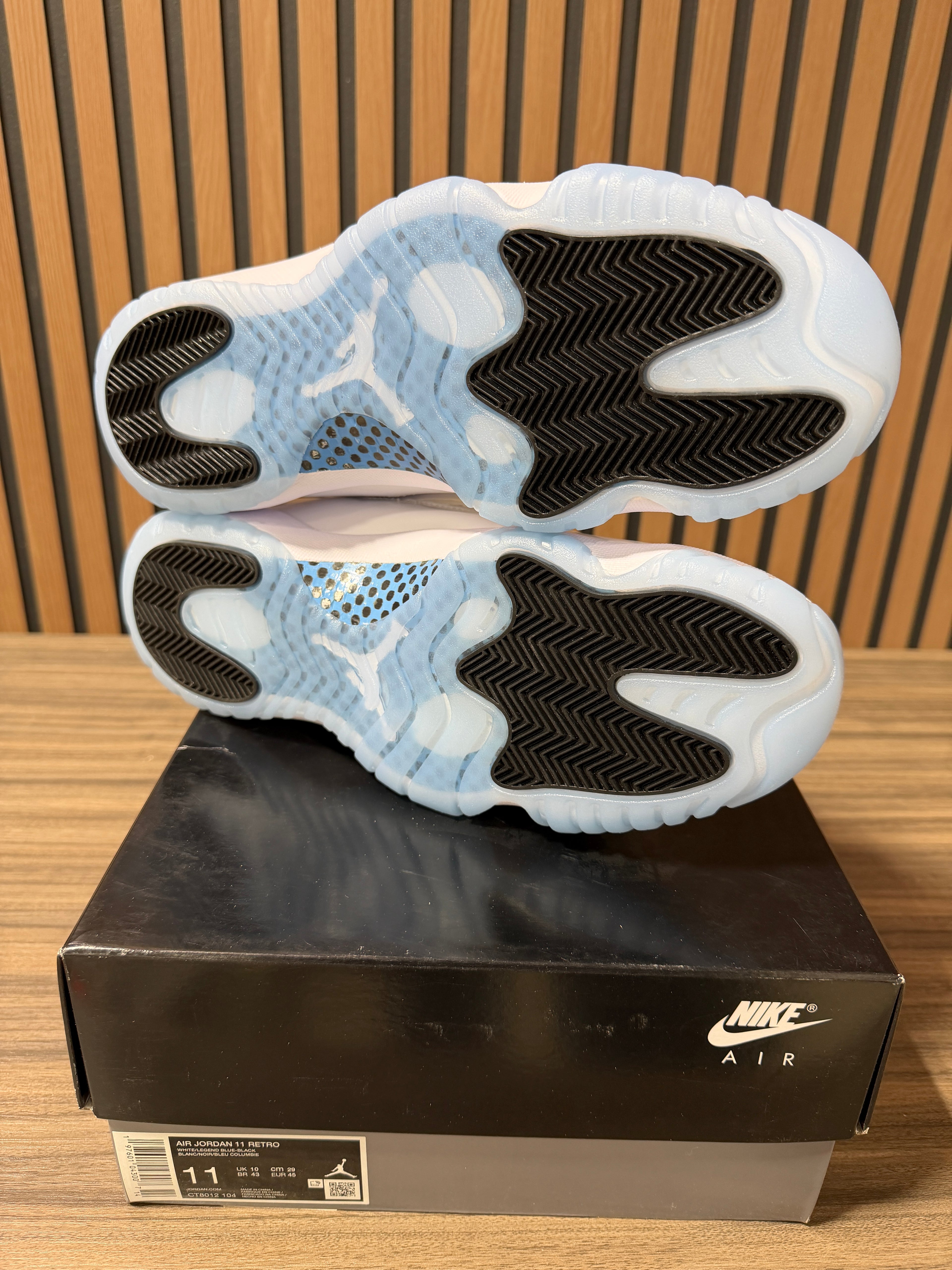 Air Jordan 11 Retro 'Legend Blue / Columbia' 2024 Sz 11