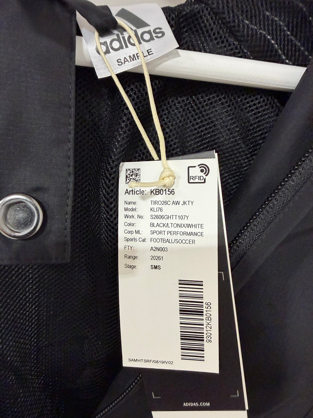 Adidas Tiro 26 Club All-Weather Jacket Youth Sz Medium