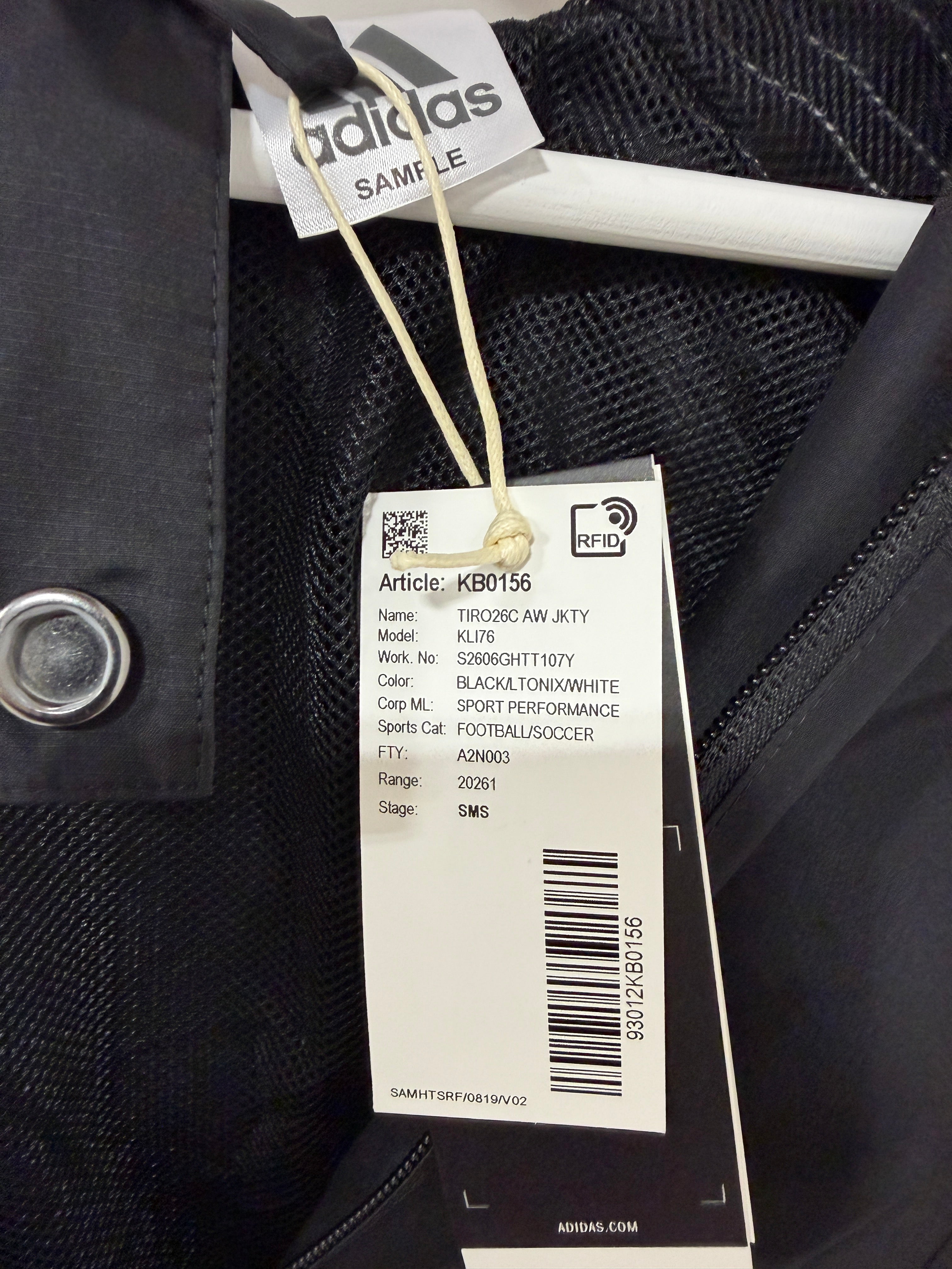 Adidas Tiro 26 Club All-Weather Jacket Youth Sz Medium