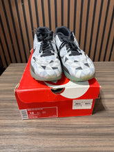 Load image into Gallery viewer, Nike Air Max 90 'Ice Pack' Sz 12
