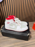 Air Jordan 1 Mid WB HARE 2015 Sz 12