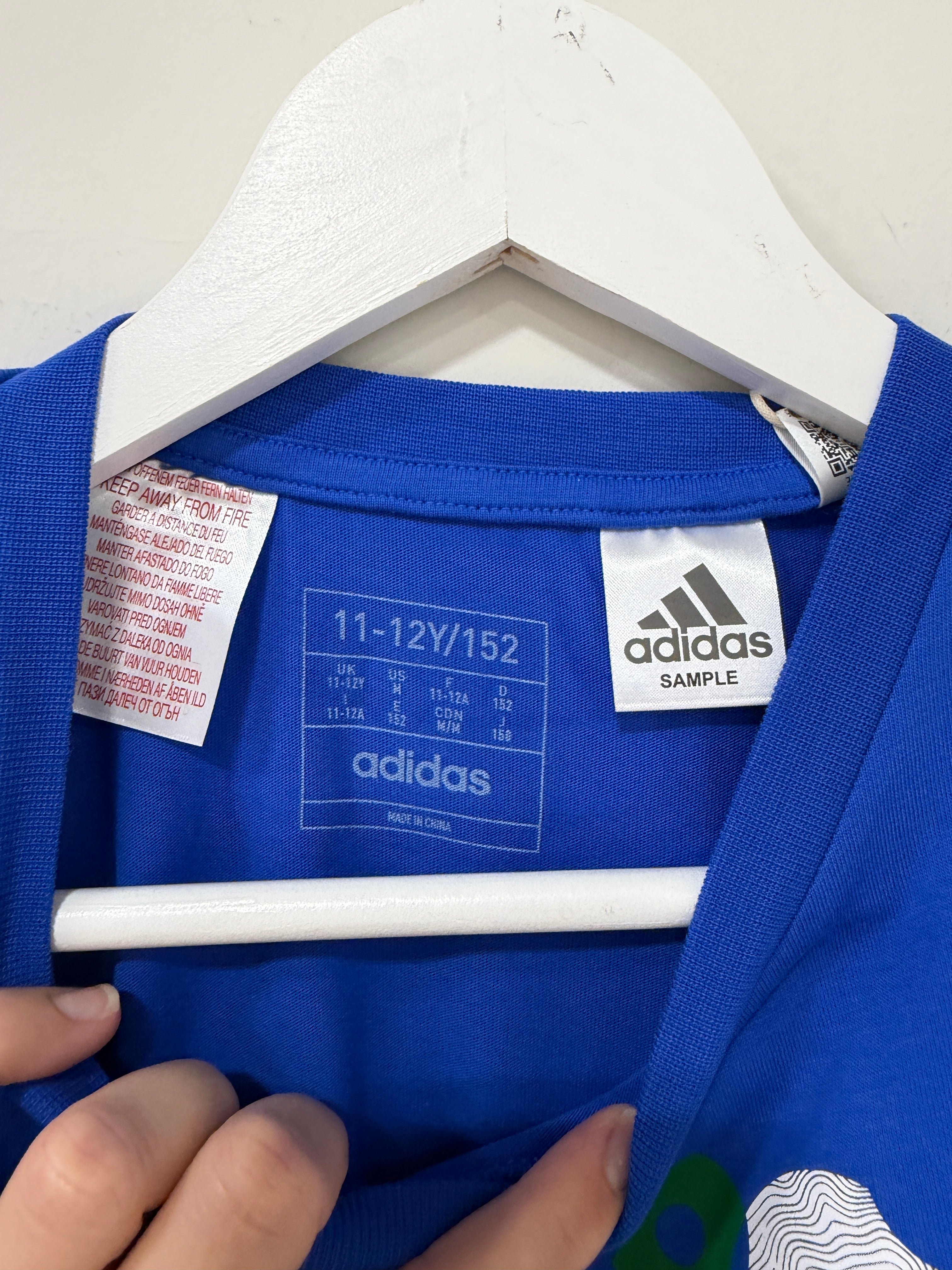 Adidas Italy T-Shirt Youth Size Medium Blue