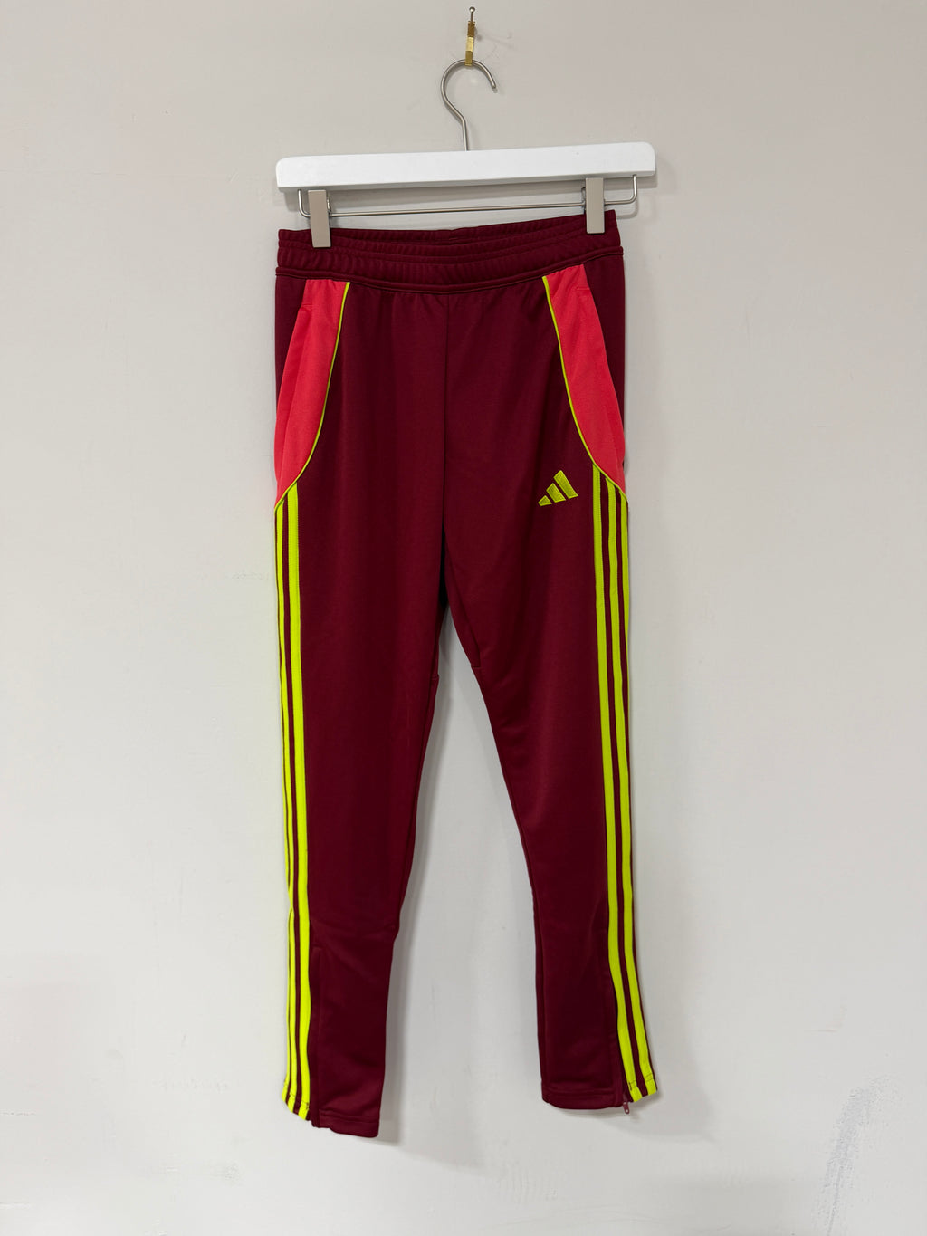 Adidas Tiro 24 Youth Pants Sz Medium Maroon/Yellow