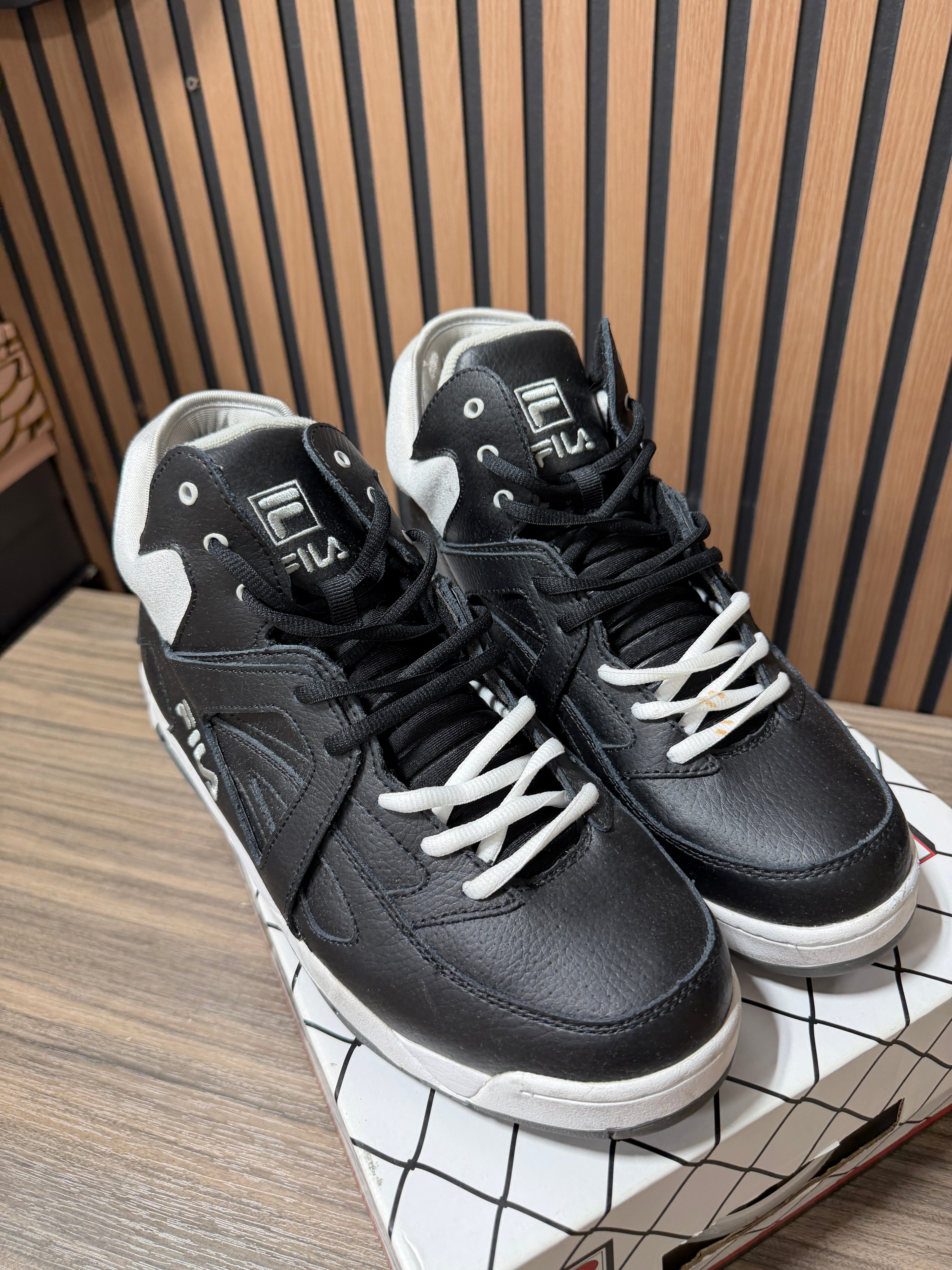 Fila Cage Mid Sneaker Size 12