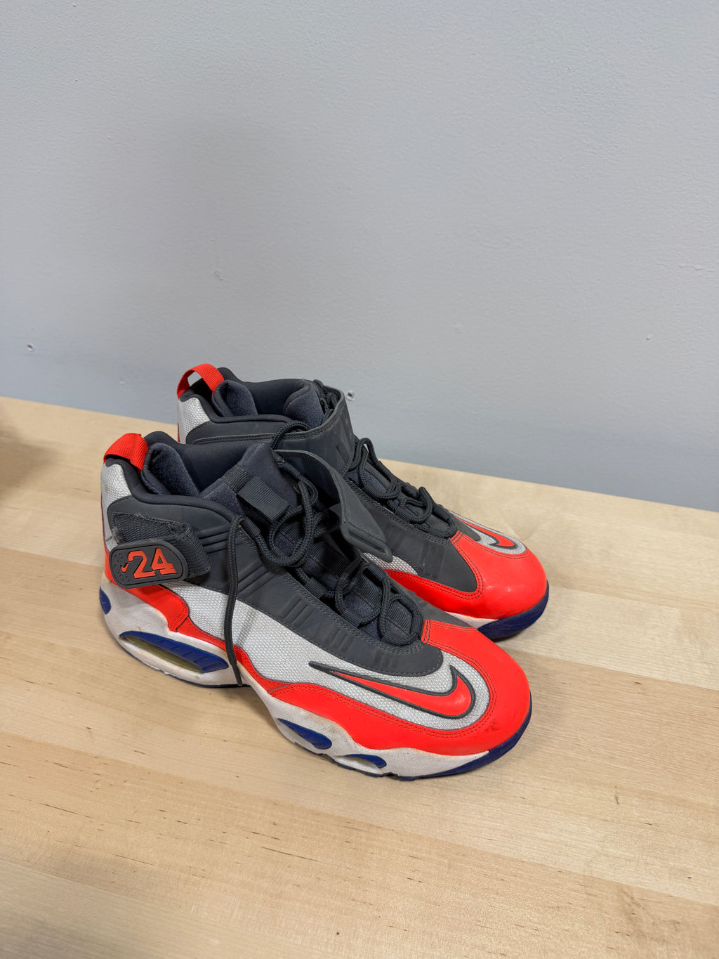 Nike Air Griffey Max 1 "Total Crimson / Hyper Blue" Sz 12