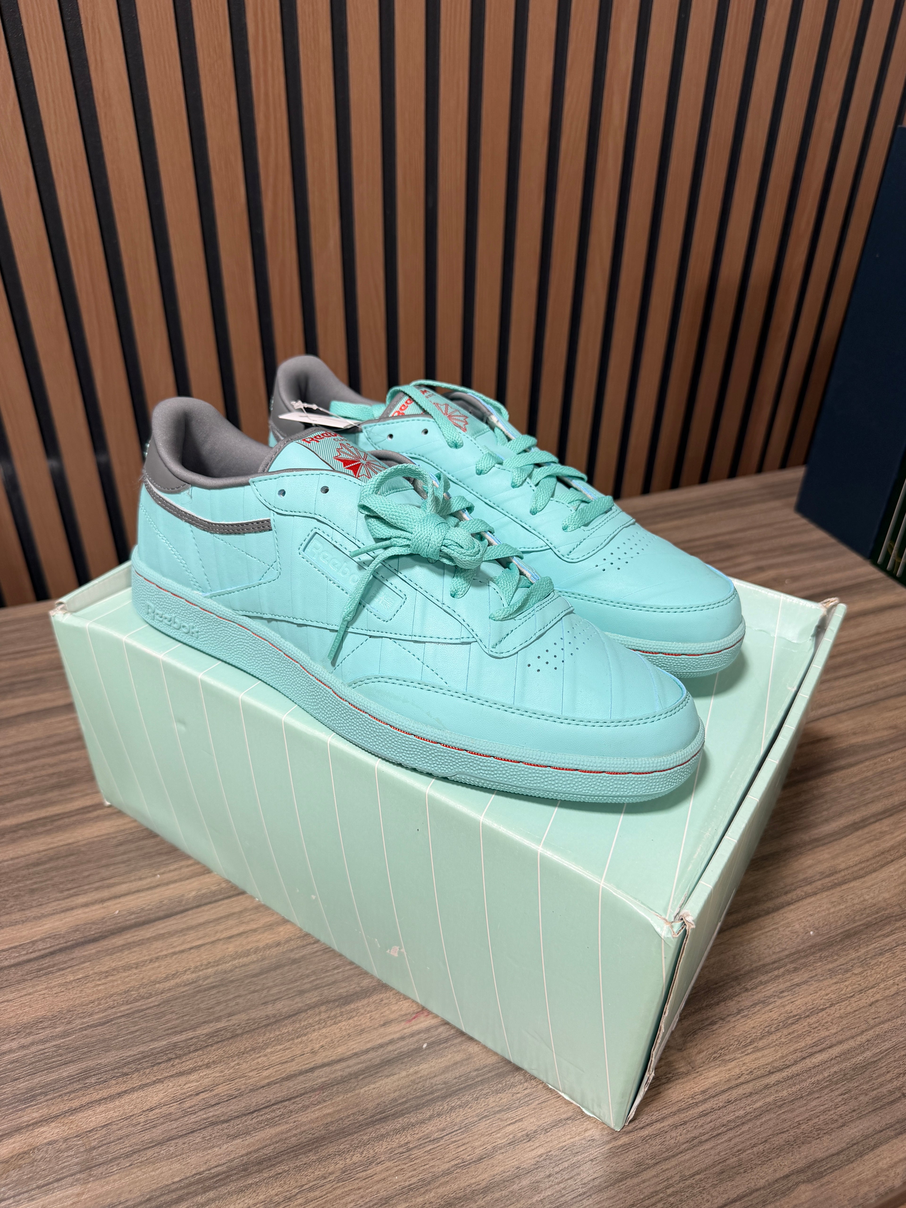 SOLEBOX X CLASSIC CLUB C 85 'YEAR OF THE COURT' Sz 12