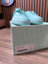 Load image into Gallery viewer, SOLEBOX X CLASSIC CLUB C 85 'YEAR OF THE COURT' Sz 12
