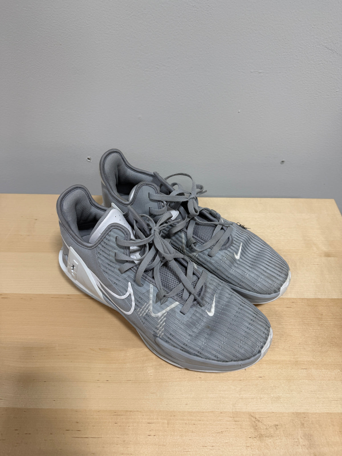 Nike LeBron Witness 6 TB 'Wolf Grey' Sz 13