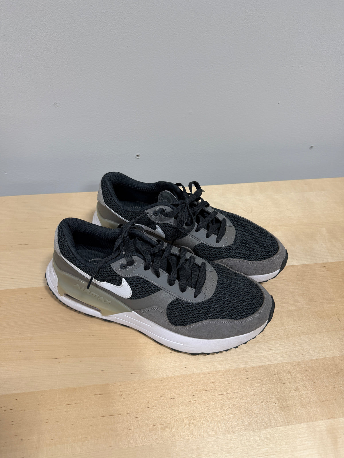 Nike Air Max SYSTM Sz 12