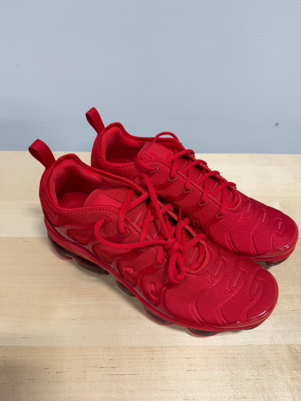 NEW Nike Air VaporMax Plus "Triple Red" Sz 12