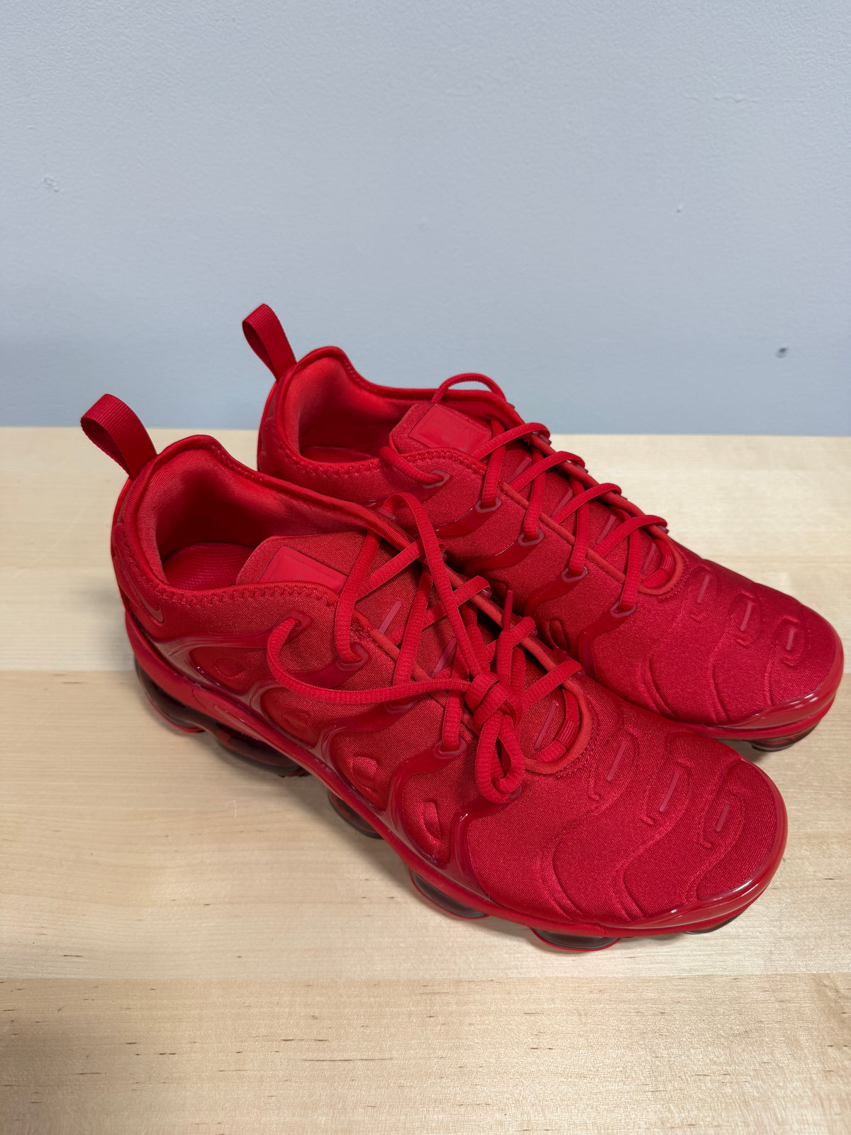 NEW Nike Air VaporMax Plus "Triple Red" Sz 12