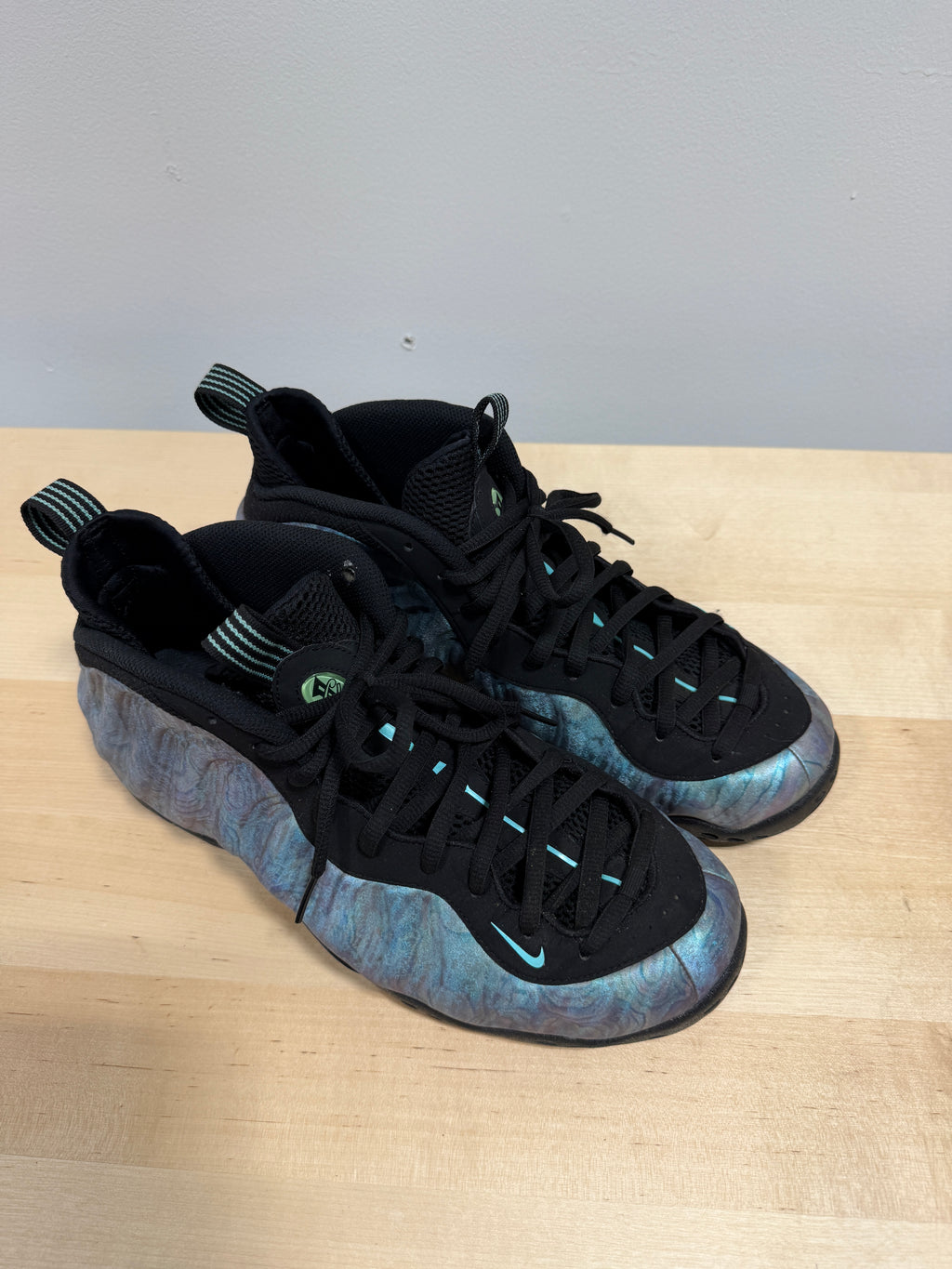 Nike Air Foamposite One Premium "Abalone" sz 12