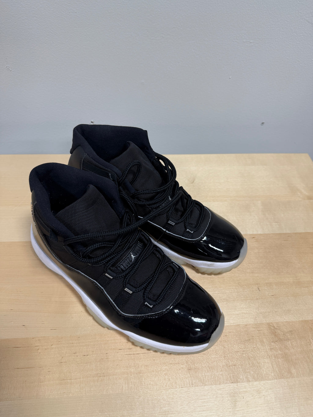 Nike Air Jordan 11 Retro Jubilee Sz 12
