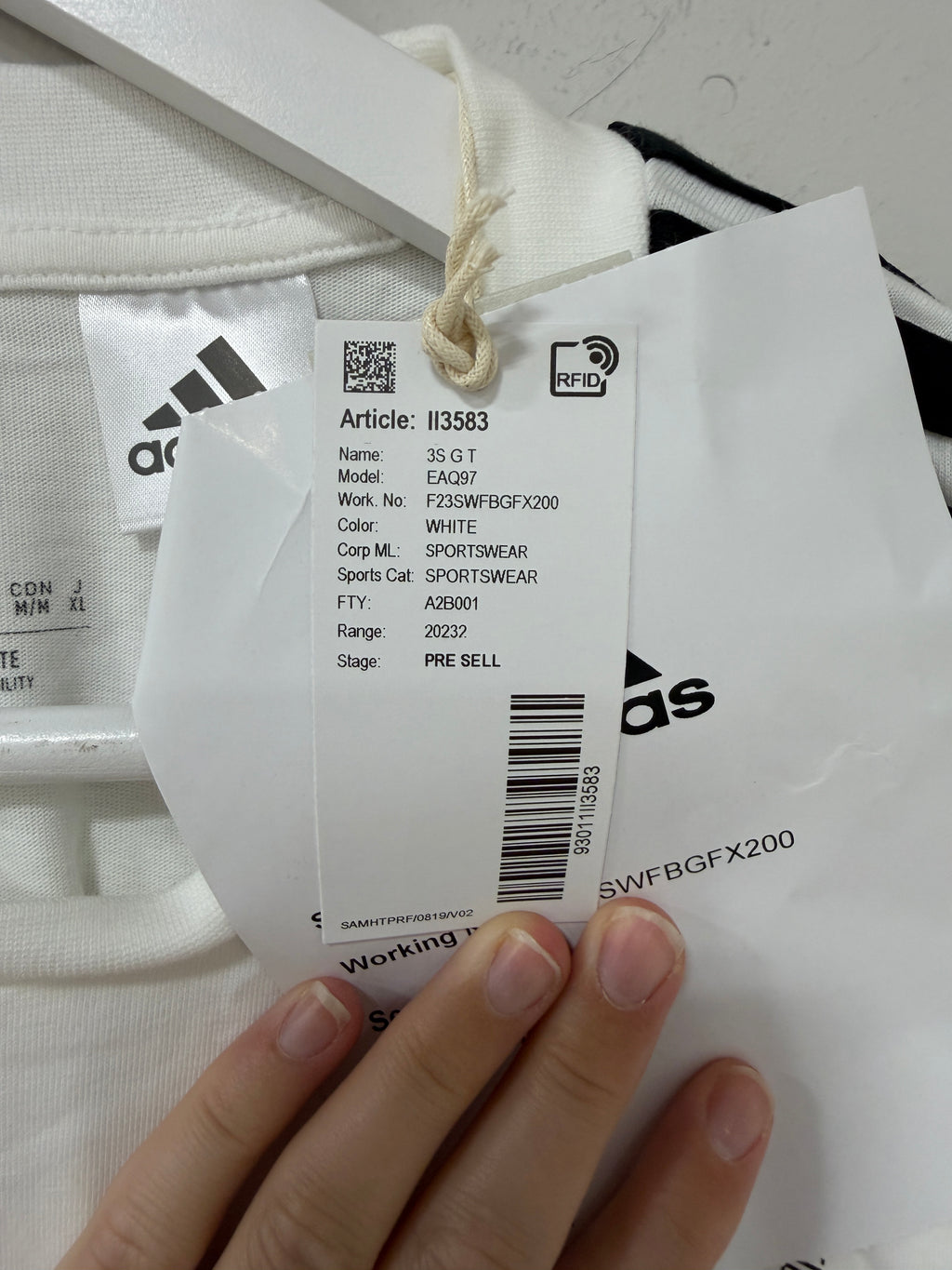 adidas 3-Stripes Graphic T-Shirt Size Medium