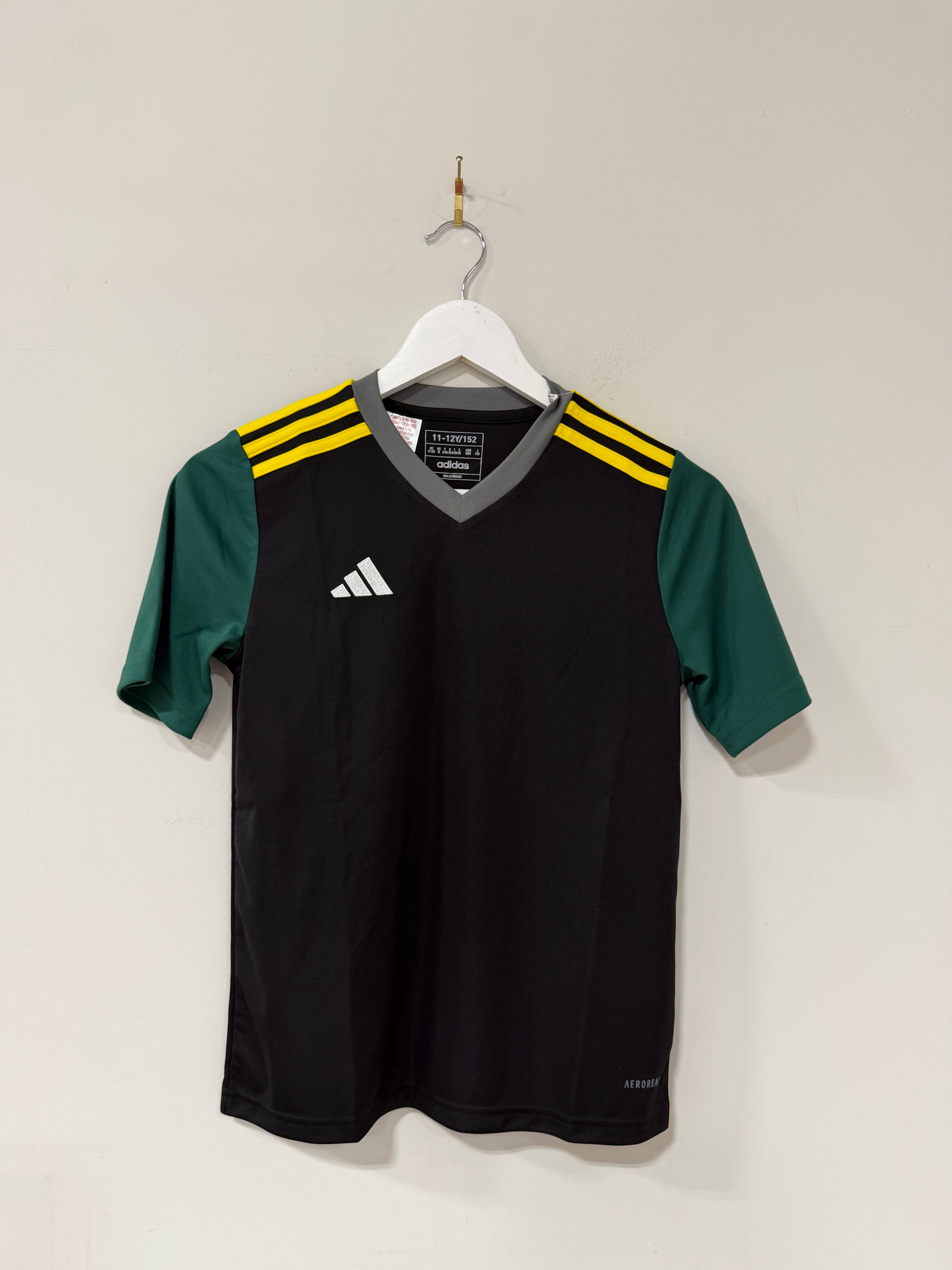 Adidas Entrada 22 Youth Jersey Sz Medium Black/GreenYellow