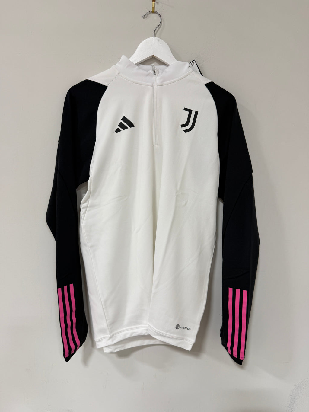 adidas Juventus Training Top 2023/2024 Size Medium