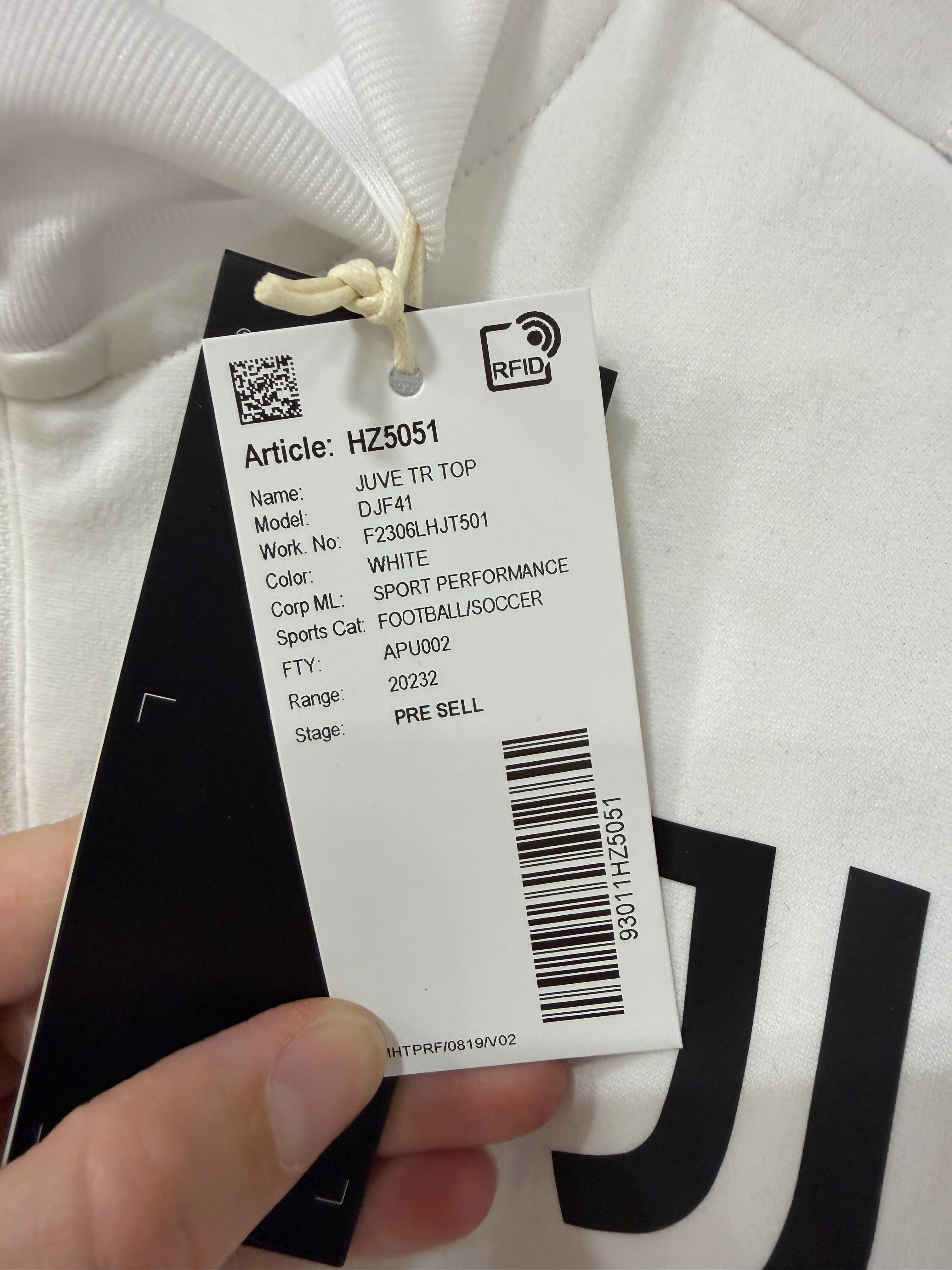 adidas Juventus Training Top 2023/2024 Size Medium