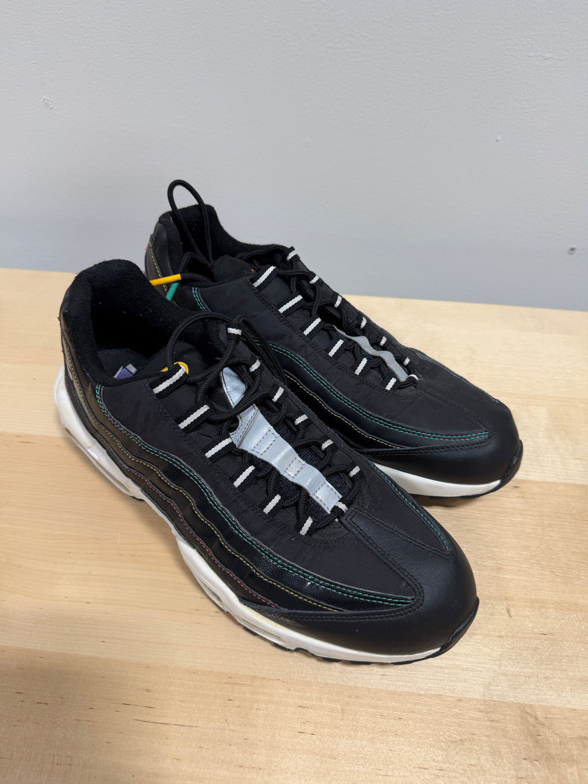 Nike Air Max 95 'Windbreaker' sz 12.5
