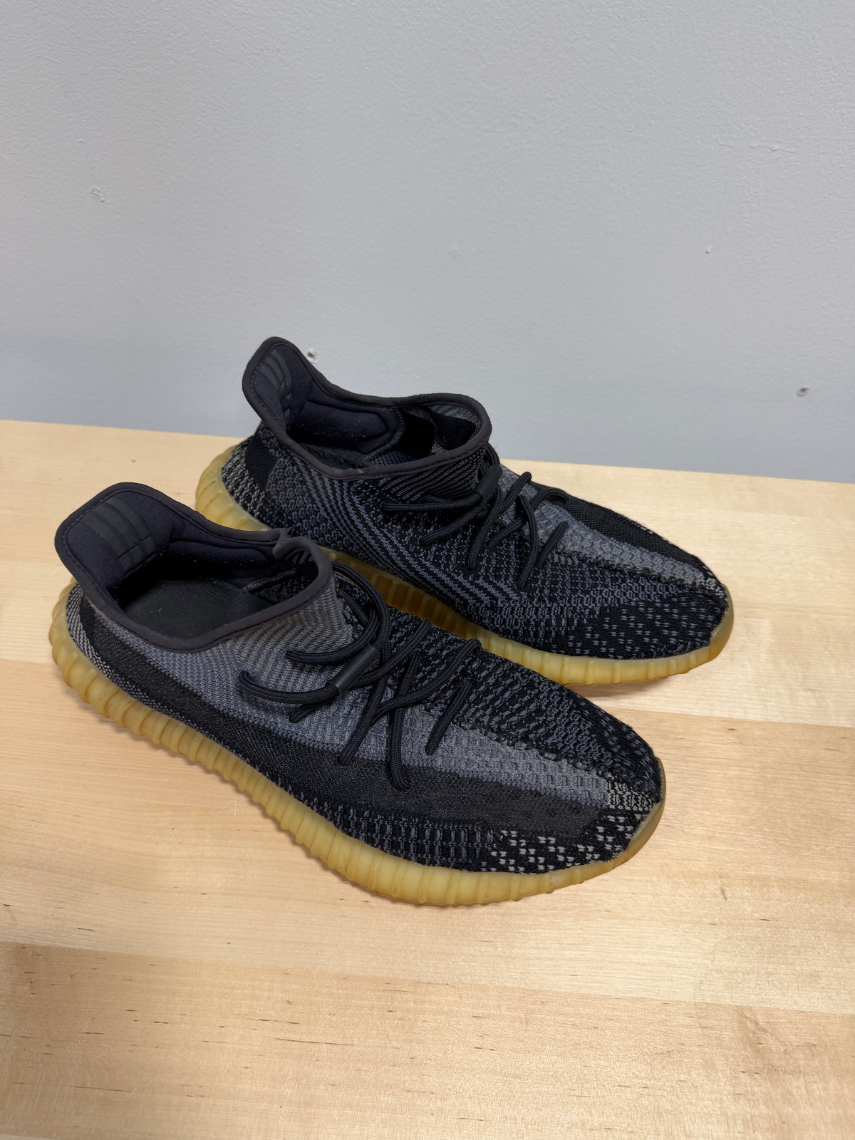 adidas Yeezy Boost 350 V2 'Carbon' Sz 13.5